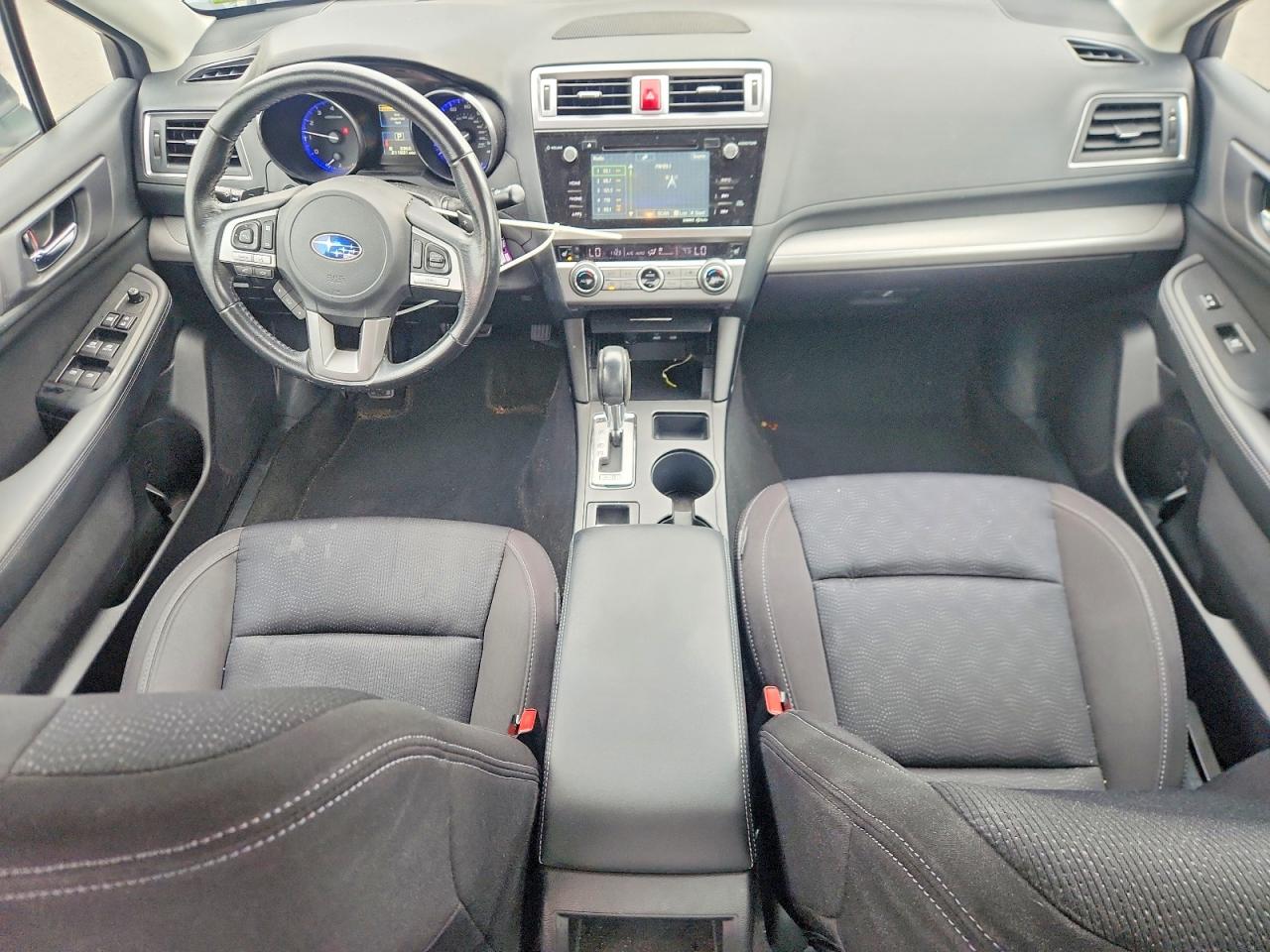 2015 Subaru Legacy 2.5i Premium Silver vin: 4S3BNAC63F3067084