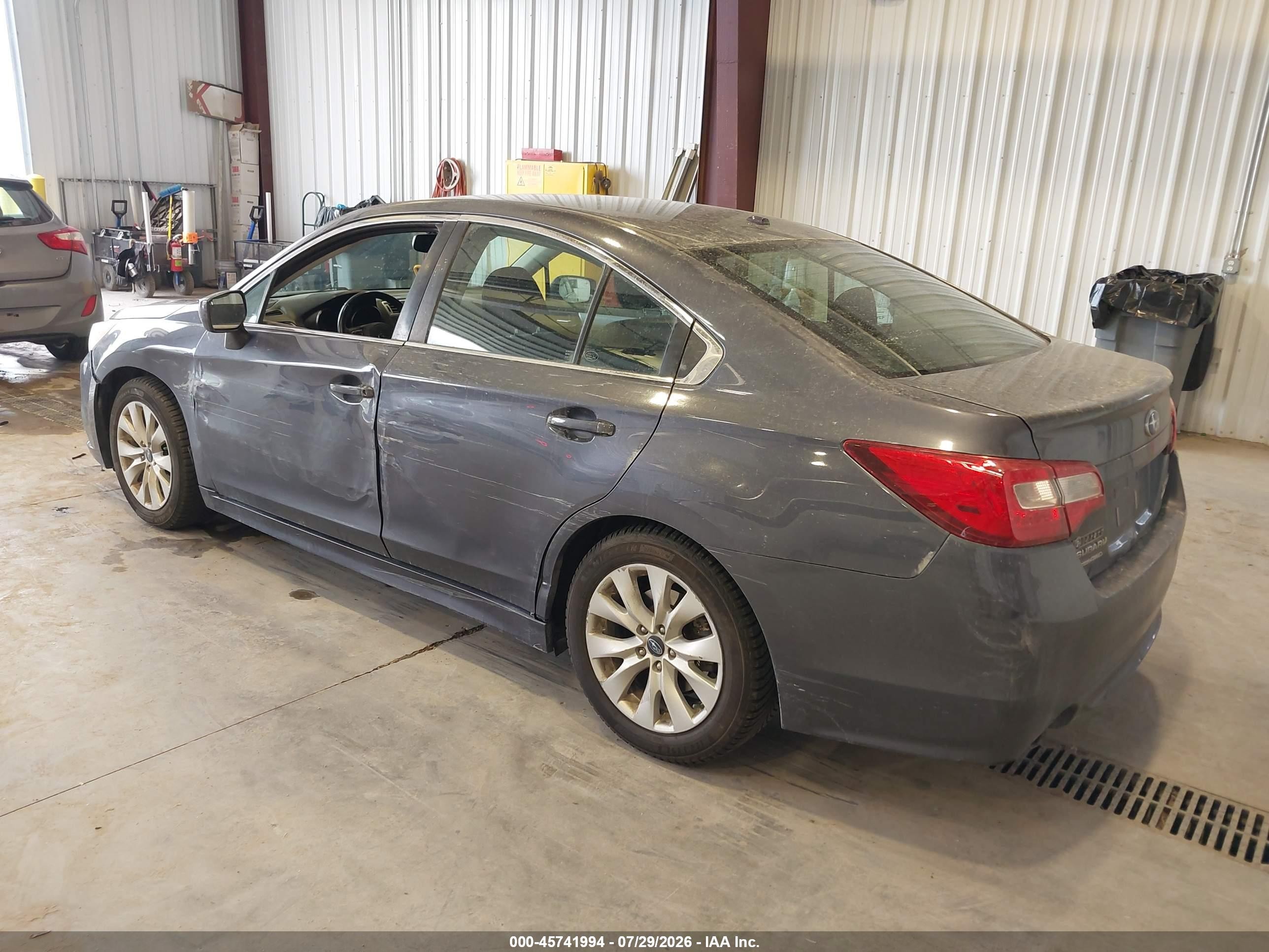 2015 Subaru Legacy 2.5i Premium Navy vin: 4S3BNAC64F3004169