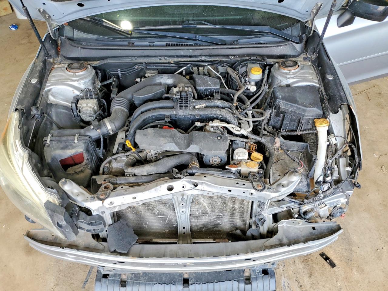 2015 Subaru Legacy Silver vin: 4S3BNAC64F3006200