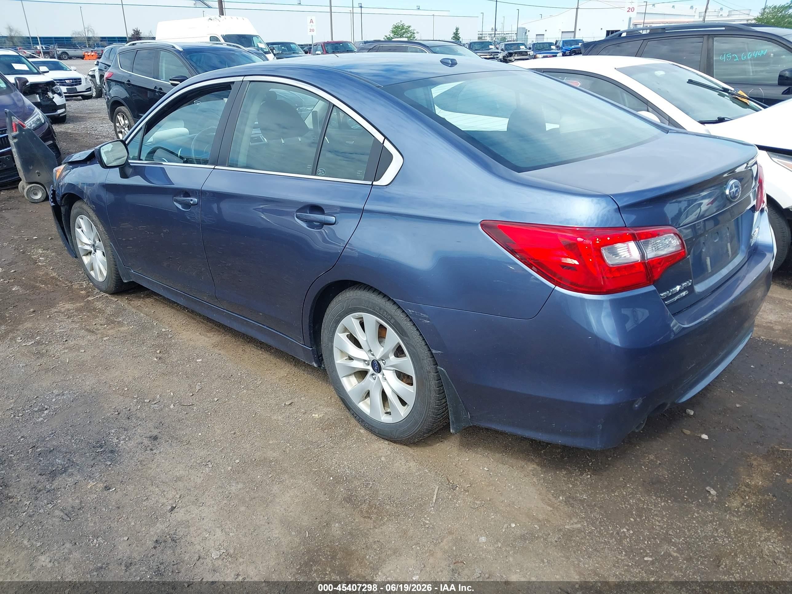 2015 Subaru Legacy 2.5i Premium Gray vin: 4S3BNAC64F3059236