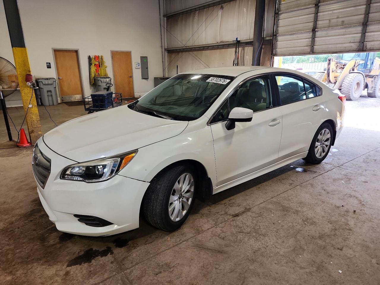 2015 Subaru Legacy 2.5i Premium White vin: 4S3BNAC65F3054482
