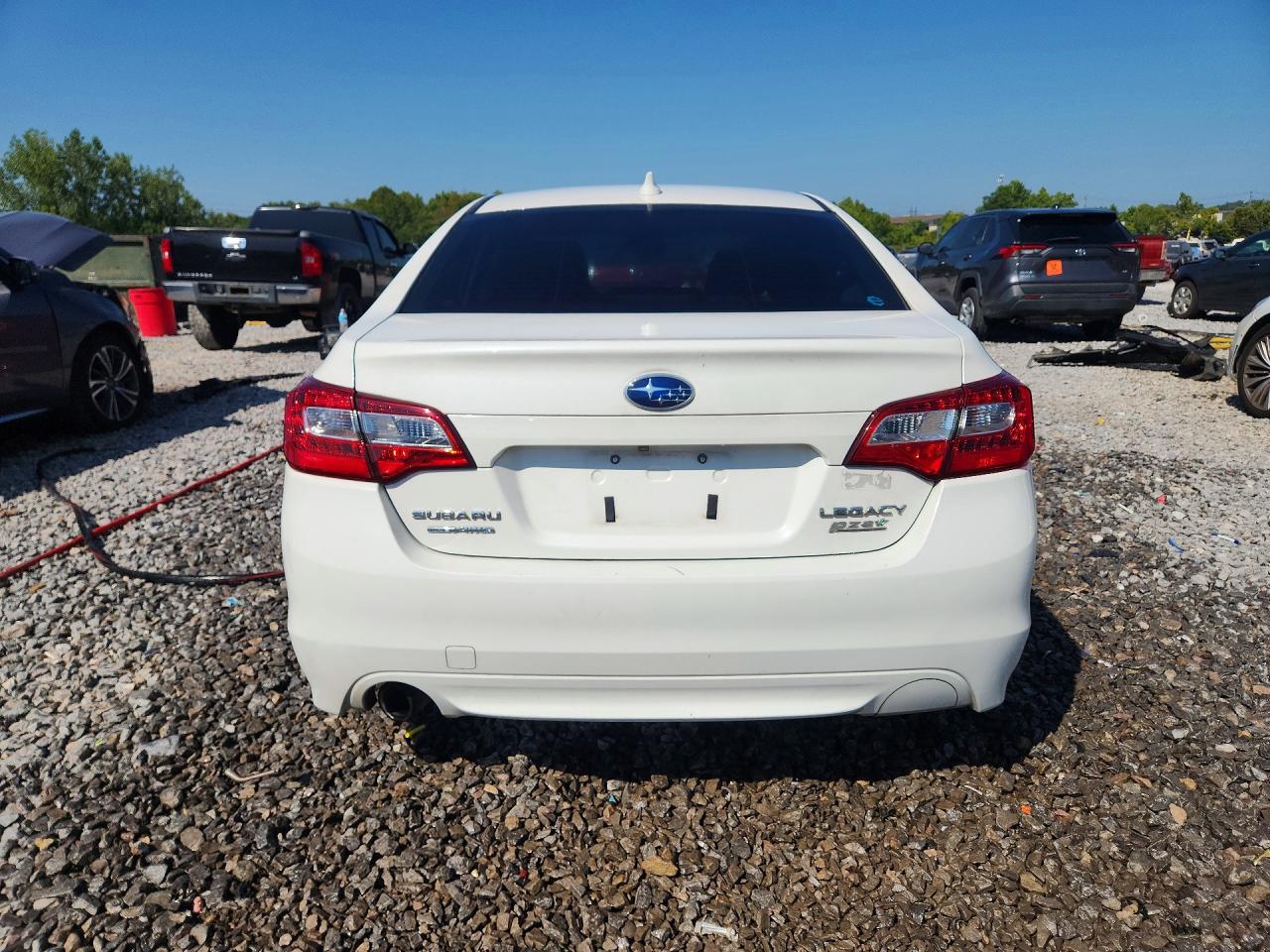 2017 Subaru Legacy 2.5i Premium Белый vin: 4S3BNAC65H3040178