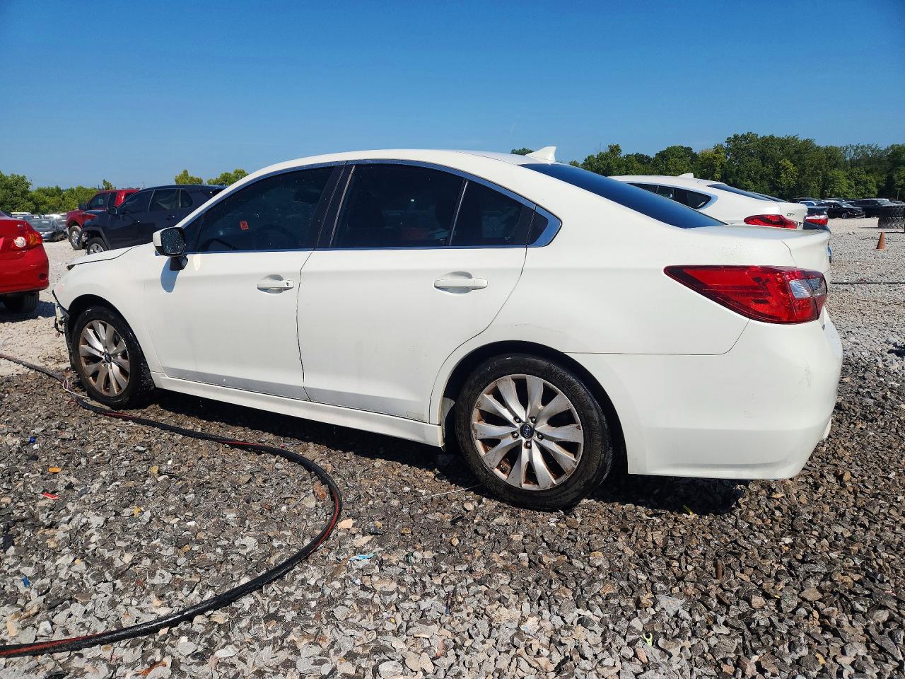 2017 Subaru Legacy 2.5i Premium Белый vin: 4S3BNAC65H3040178