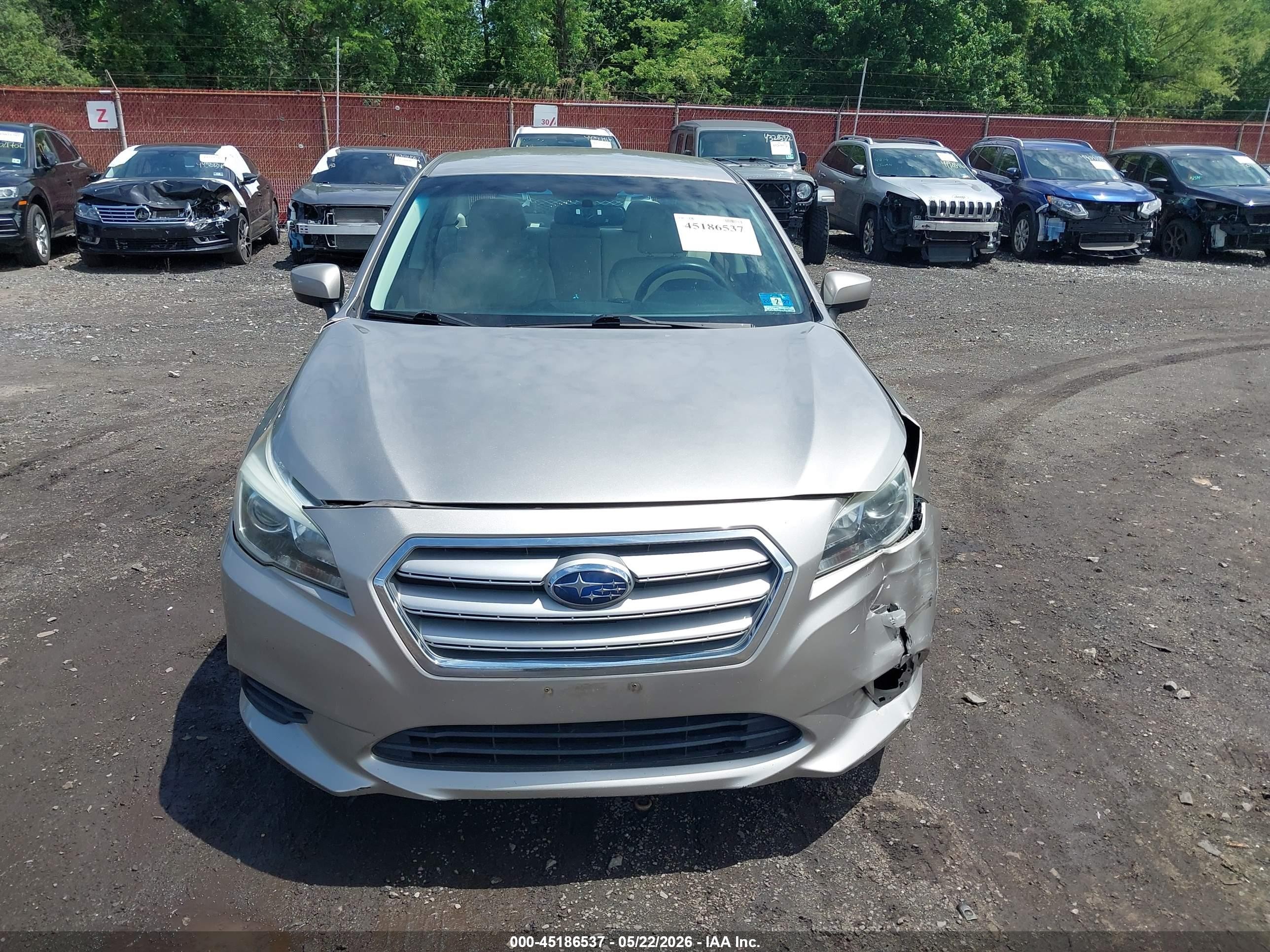 2015 Subaru Legacy 2.5i Premium Beige vin: 4S3BNAC66F3006375