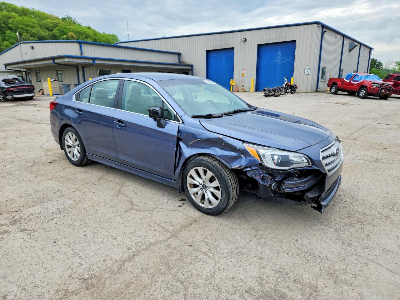 2015 Subaru Legacy 2.5i Premium Blue vin: 4S3BNAC66F3007705