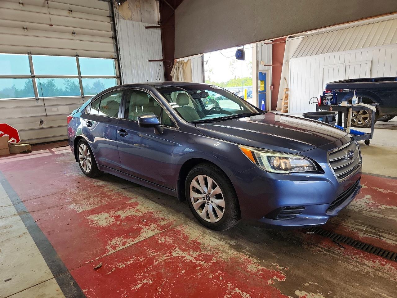 2015 Subaru Legacy 2.5i Premium Blue vin: 4S3BNAC68F3023856