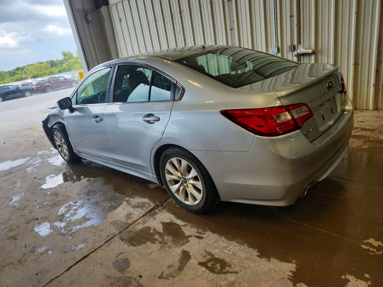 2015 Subaru Legacy 2.5i Premium Gray vin: 4S3BNAC68F3040723