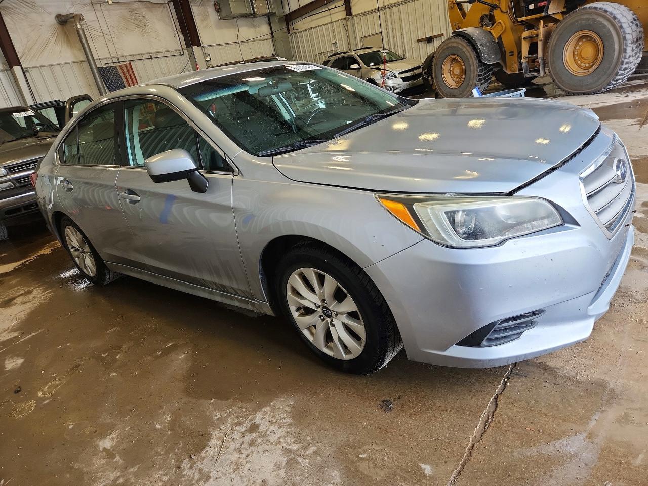 2015 Subaru Legacy 2.5i Premium Gray vin: 4S3BNAC68F3040723