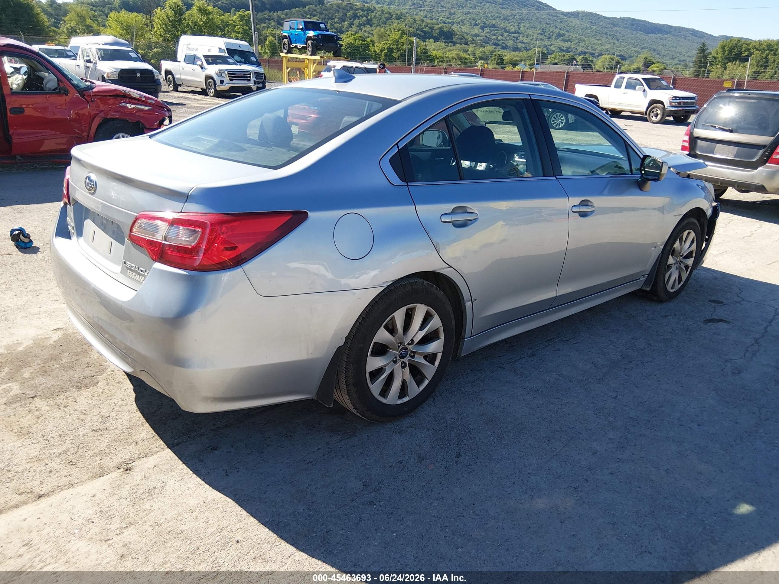 2016 Subaru Legacy 2.5i Premium Silver vin: 4S3BNAC68G3012907