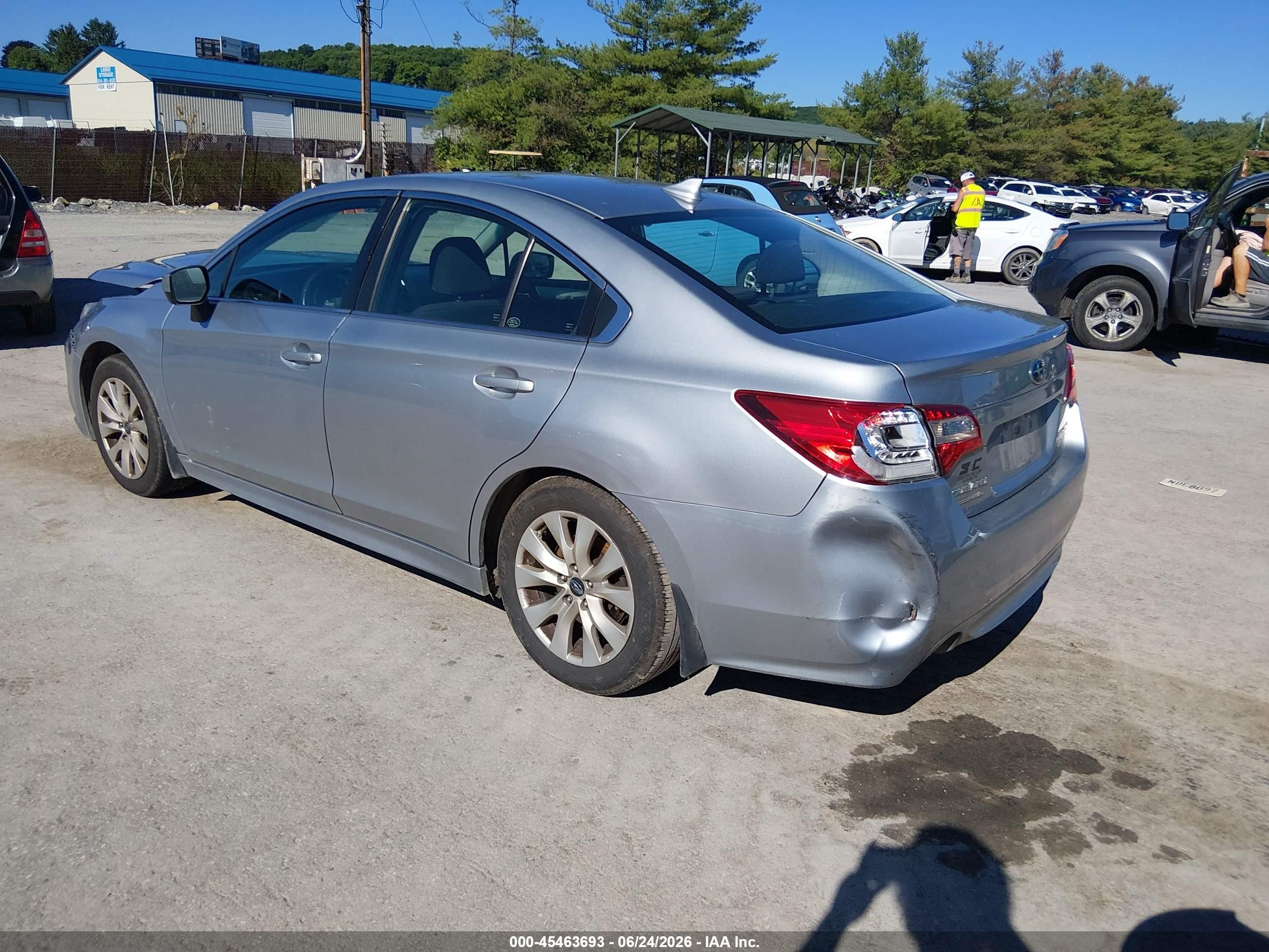2016 Subaru Legacy 2.5i Premium Silver vin: 4S3BNAC68G3012907