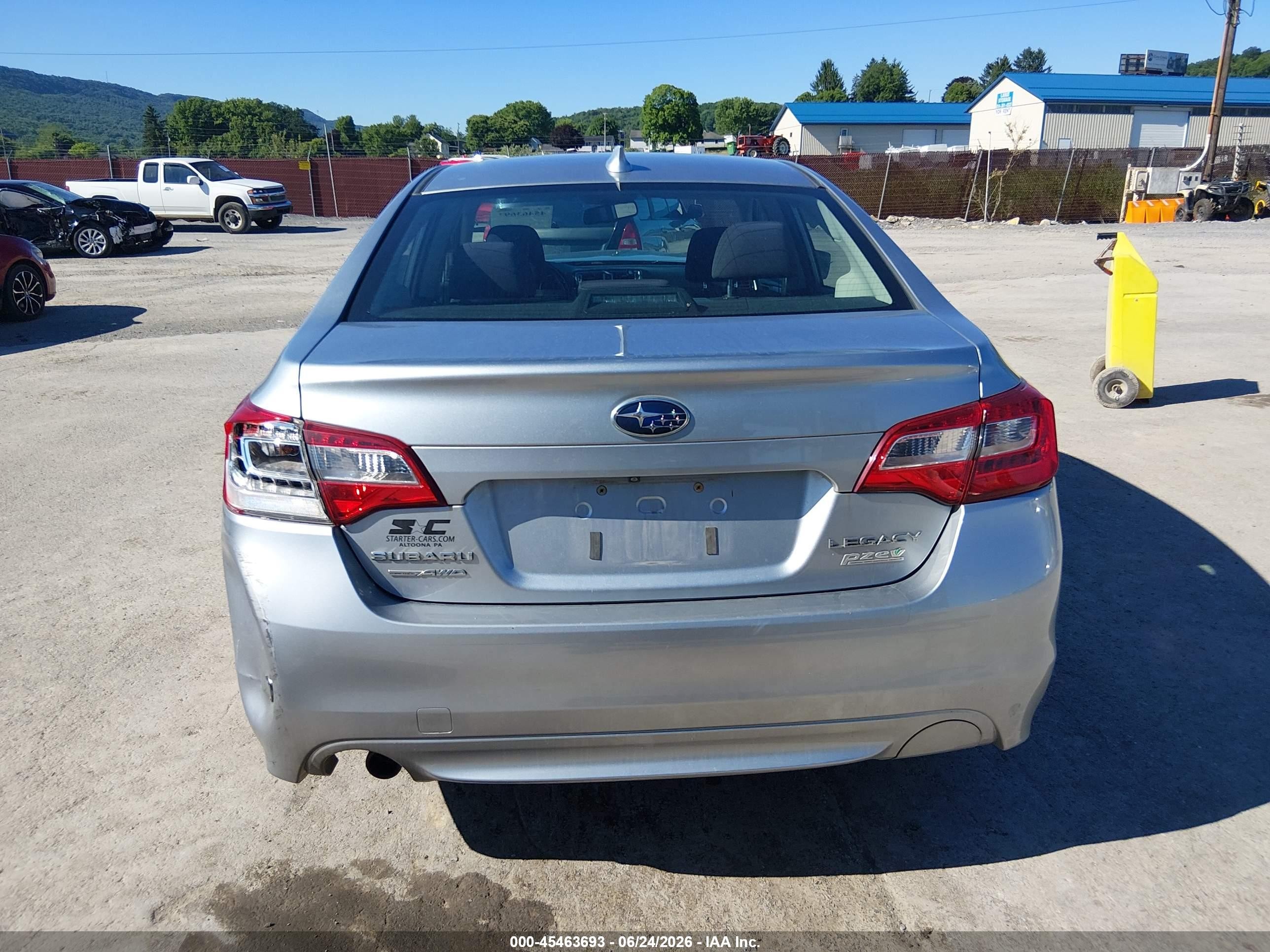 2016 Subaru Legacy 2.5i Premium Silver vin: 4S3BNAC68G3012907