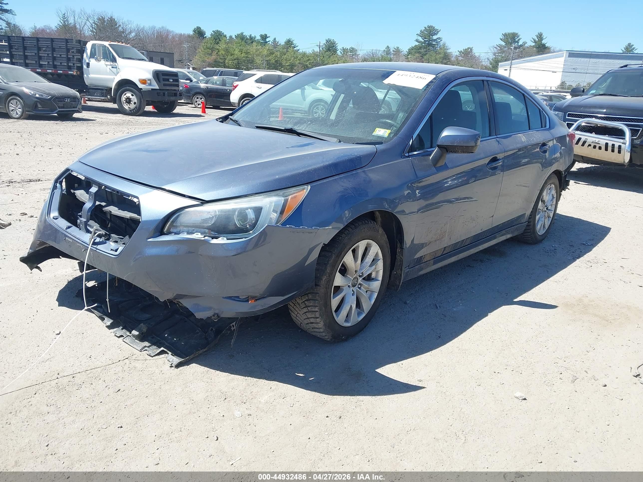 2015 Subaru Legacy 2.5i Premium Blue vin: 4S3BNAC6XF3060360