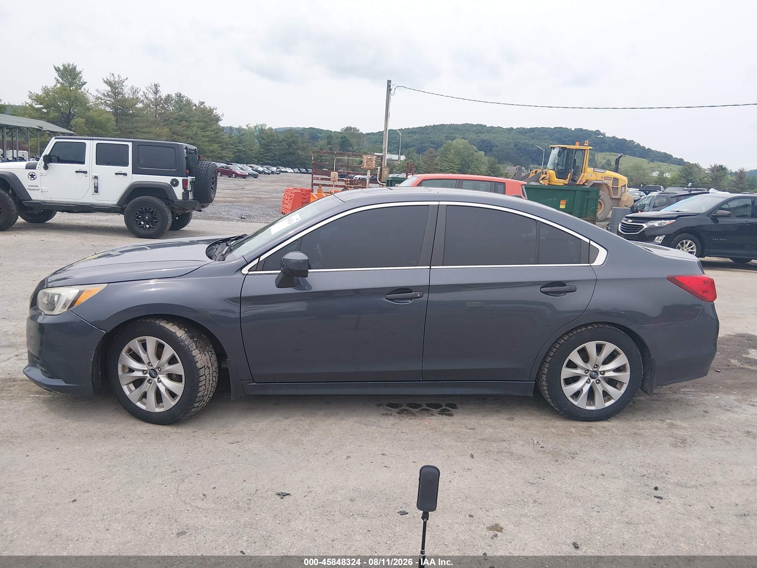 2015 Subaru Legacy 2.5i Premium Серый vin: 4S3BNAD62F3057239