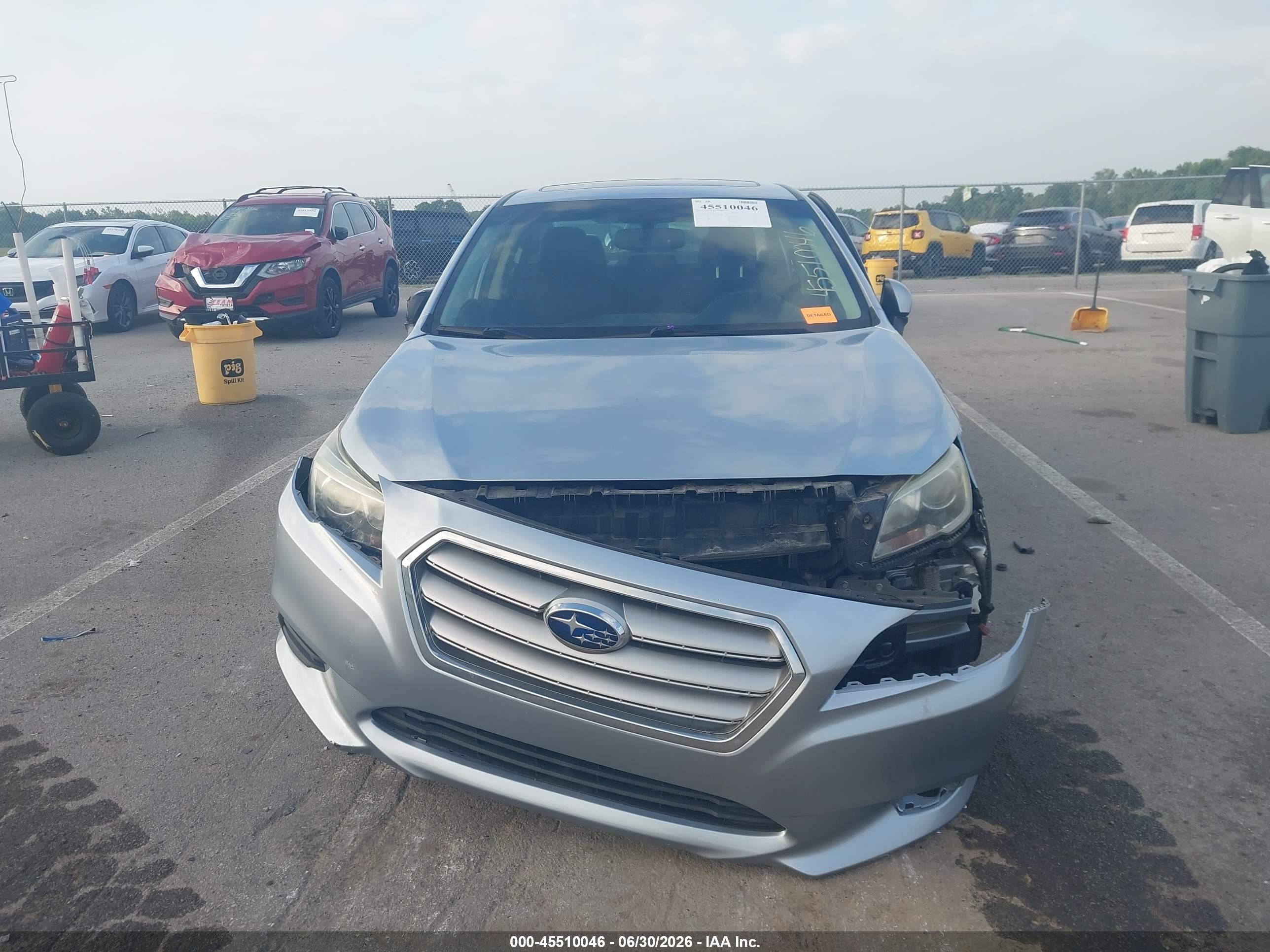 2015 Subaru Legacy 2.5i Premium Silver vin: 4S3BNAD63F3031183
