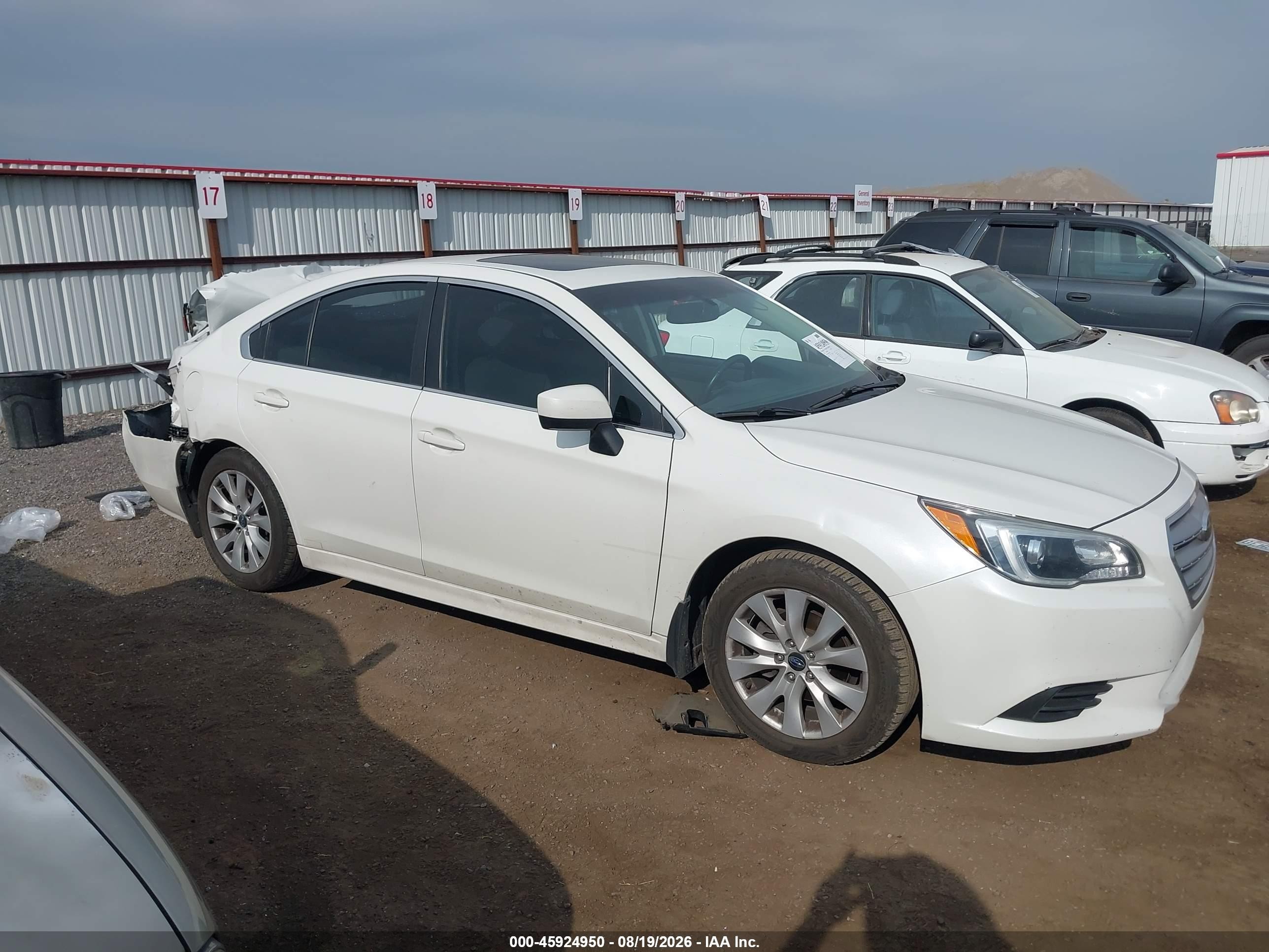 2015 Subaru Legacy 2.5i Premium White vin: 4S3BNAD64F3008818