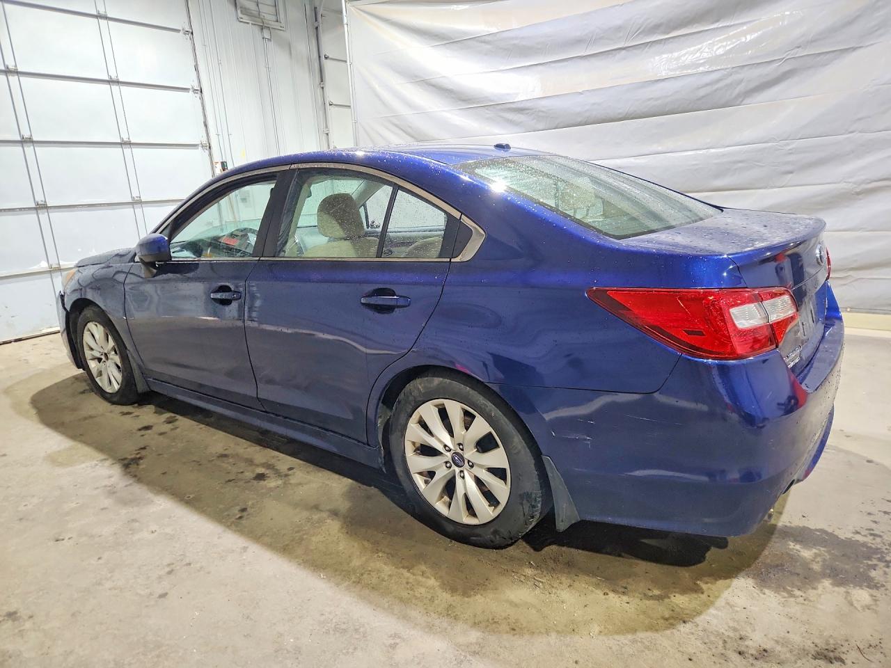2015 Subaru Legacy 2.5i Premium Blue vin: 4S3BNAD64F3052219