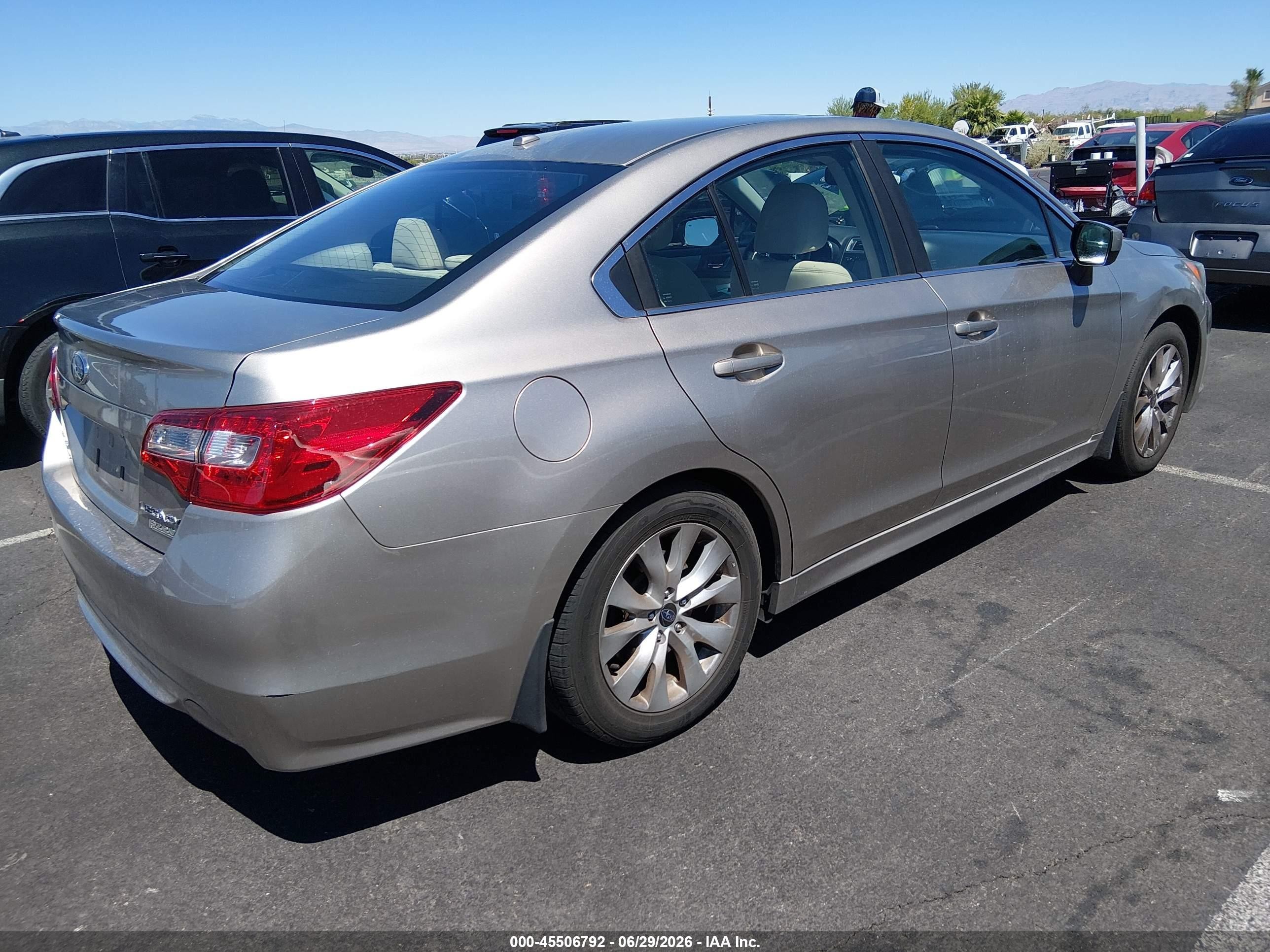 2015 Subaru Legacy 2.5i Premium Gold vin: 4S3BNAD6XF3008161