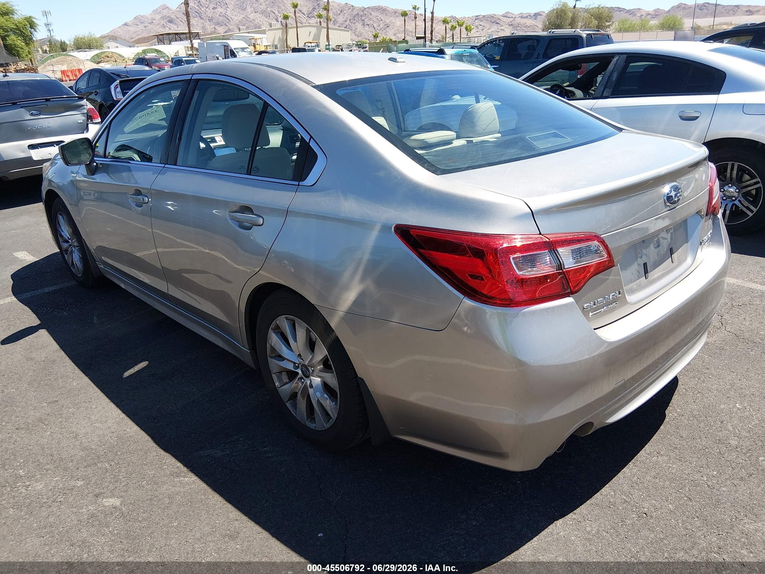 2015 Subaru Legacy 2.5i Premium Gold vin: 4S3BNAD6XF3008161