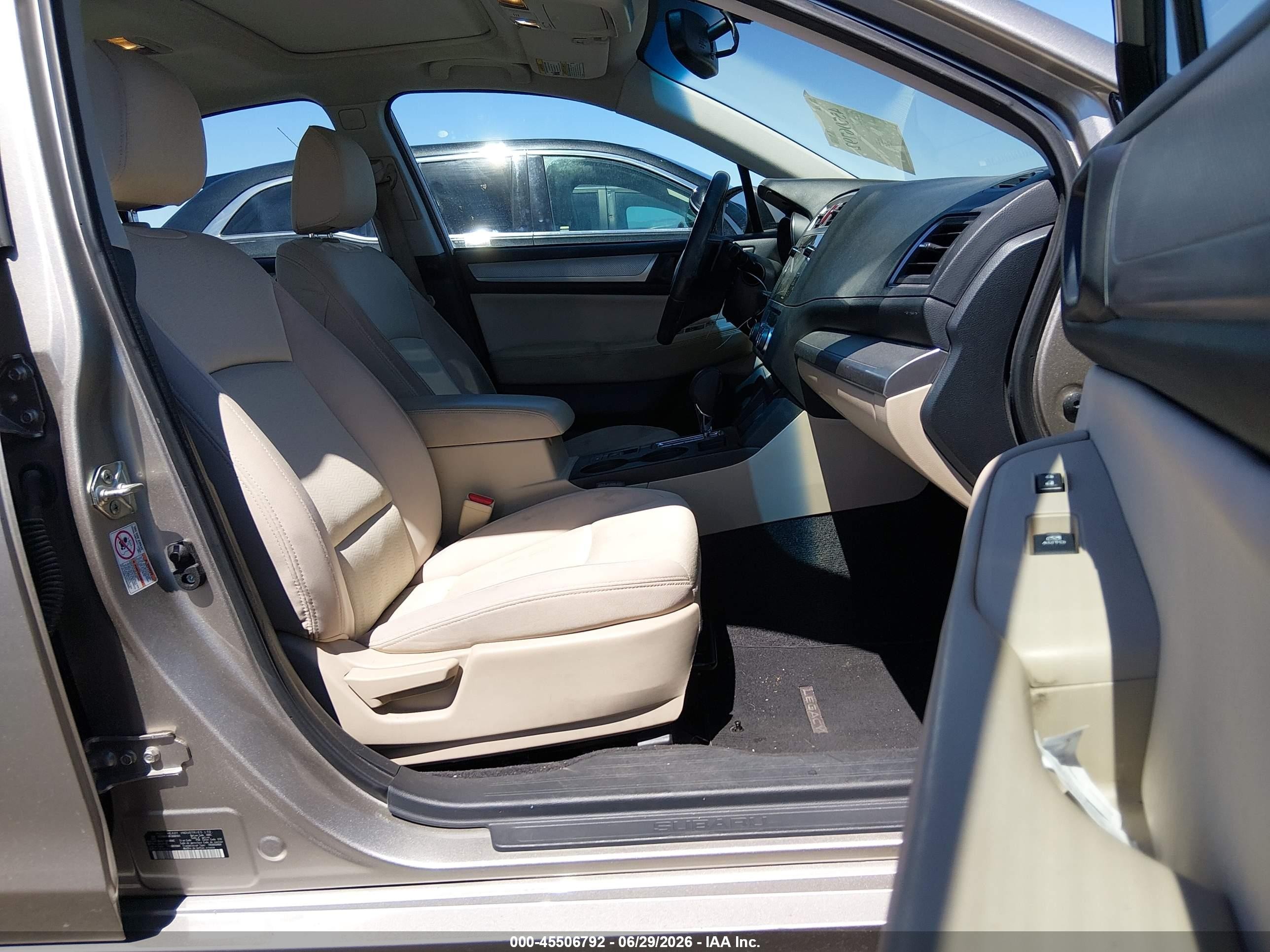 2015 Subaru Legacy 2.5i Premium Gold vin: 4S3BNAD6XF3008161