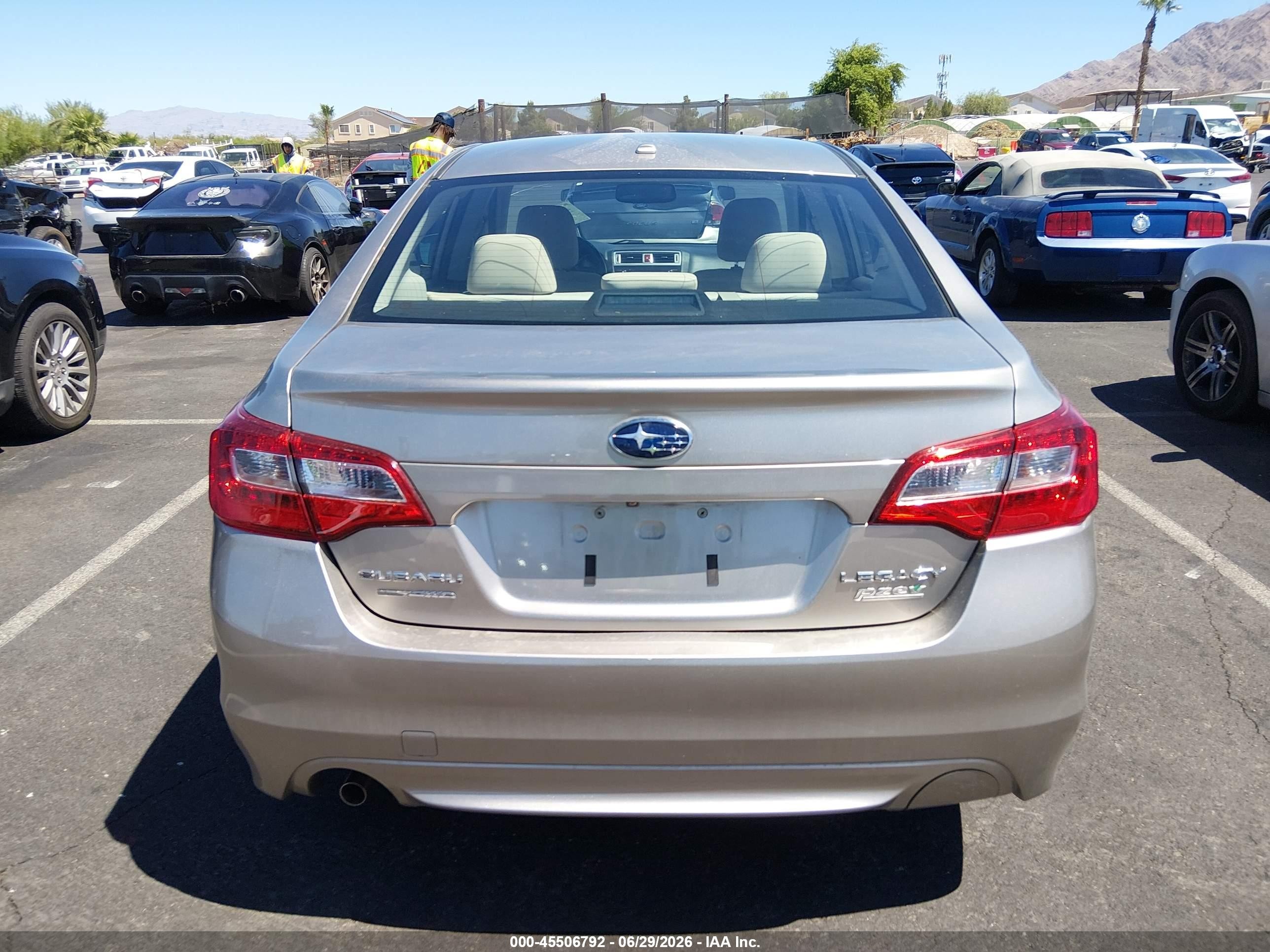 2015 Subaru Legacy 2.5i Premium Gold vin: 4S3BNAD6XF3008161