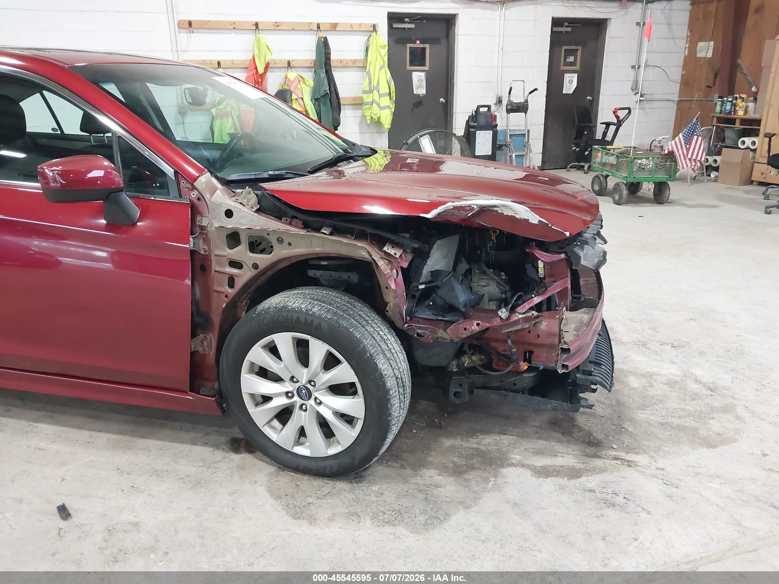 2015 Subaru Legacy 2.5i Premium Red vin: 4S3BNAE64F3040313