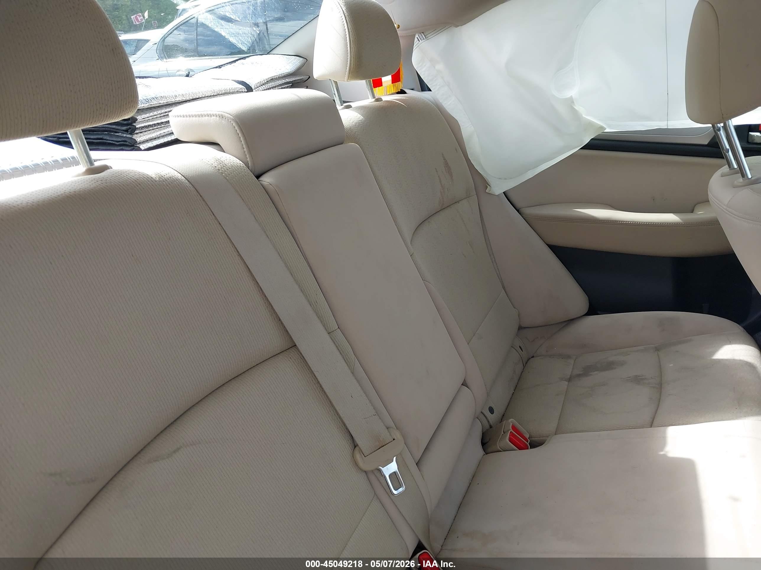 2015 Subaru Legacy 2.5i Premium White vin: 4S3BNAE65F3019678