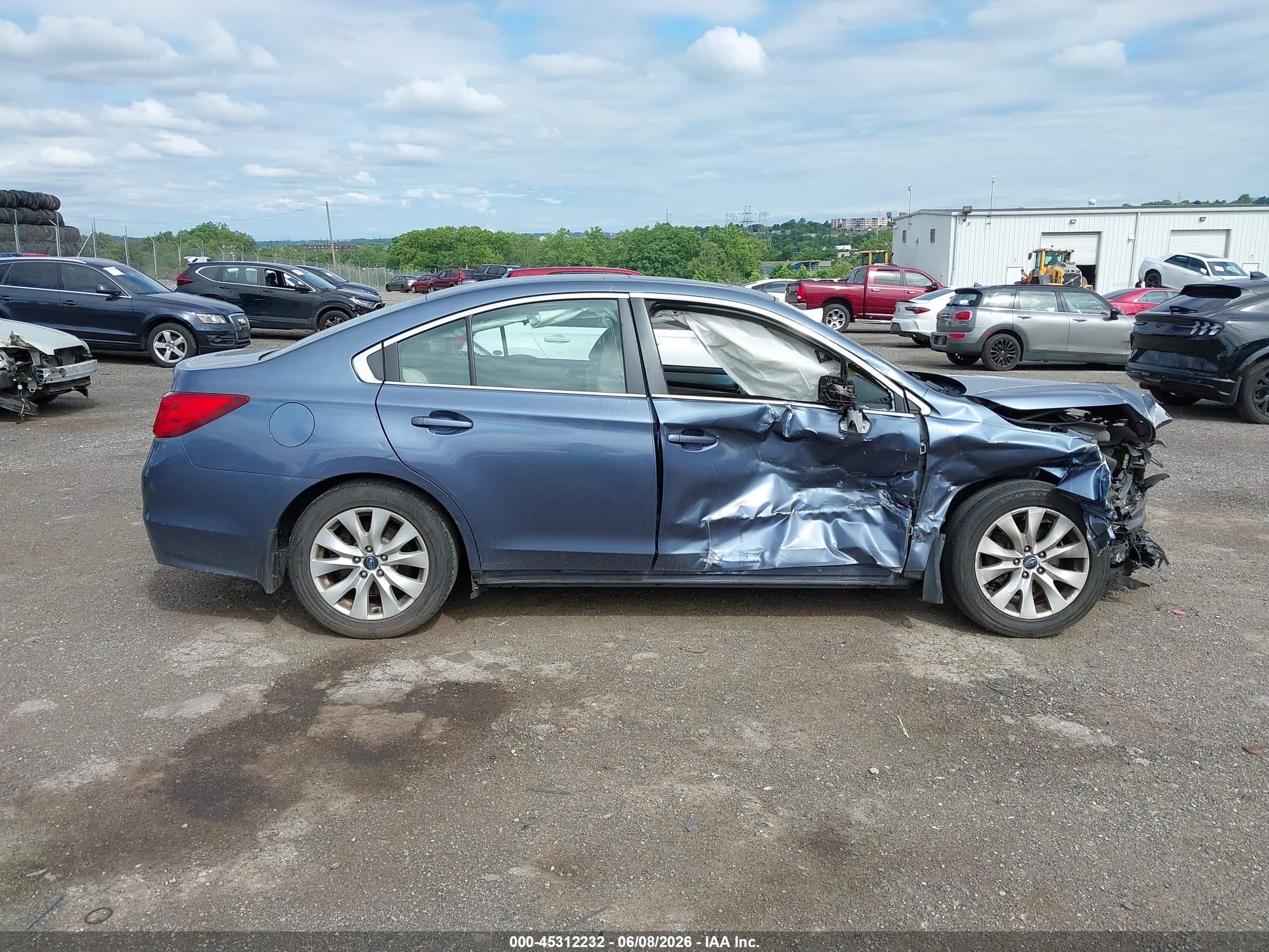 2015 Subaru Legacy 2.5i Premium Blue vin: 4S3BNAE65F3058867