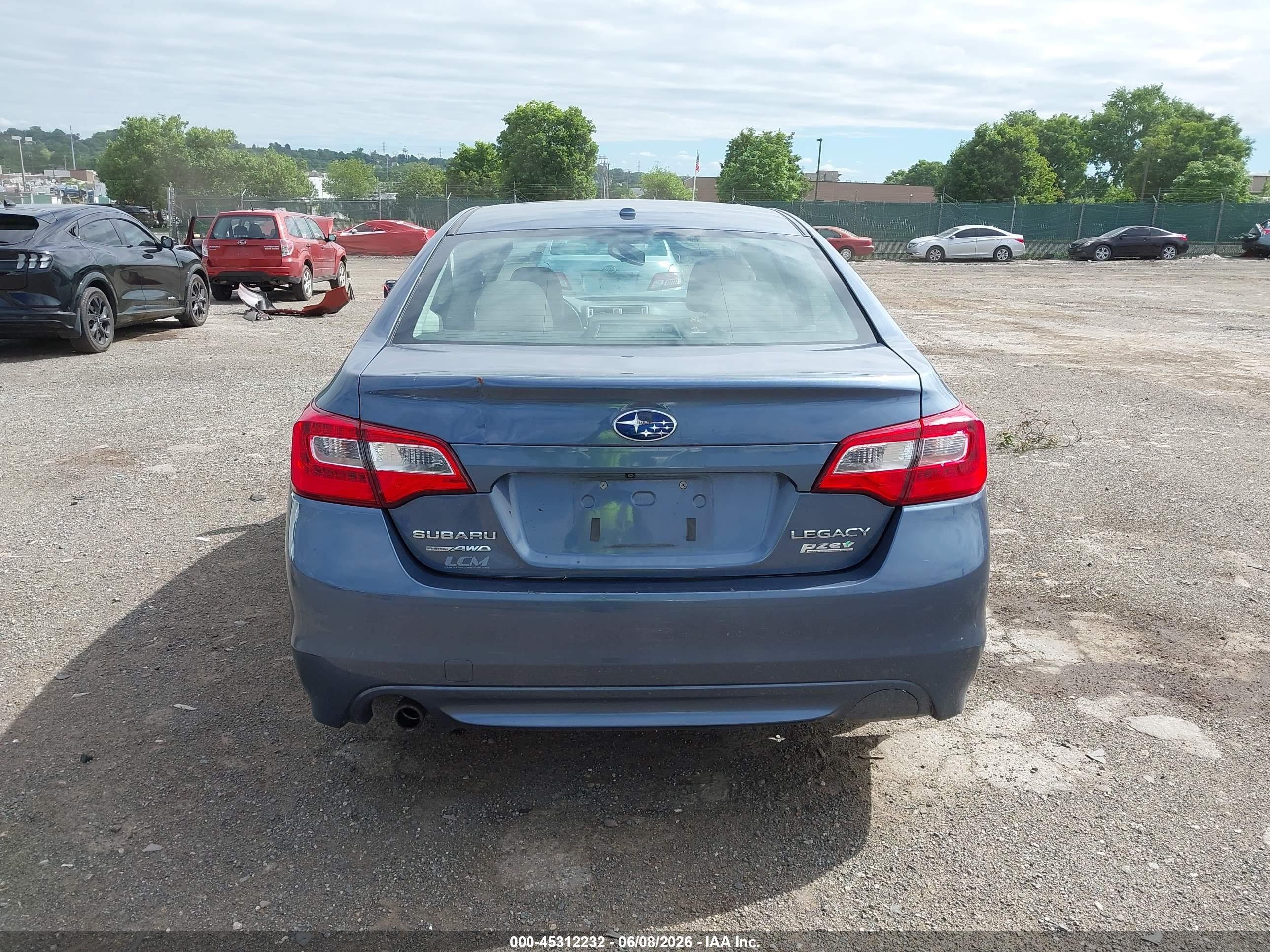 2015 Subaru Legacy 2.5i Premium Blue vin: 4S3BNAE65F3058867