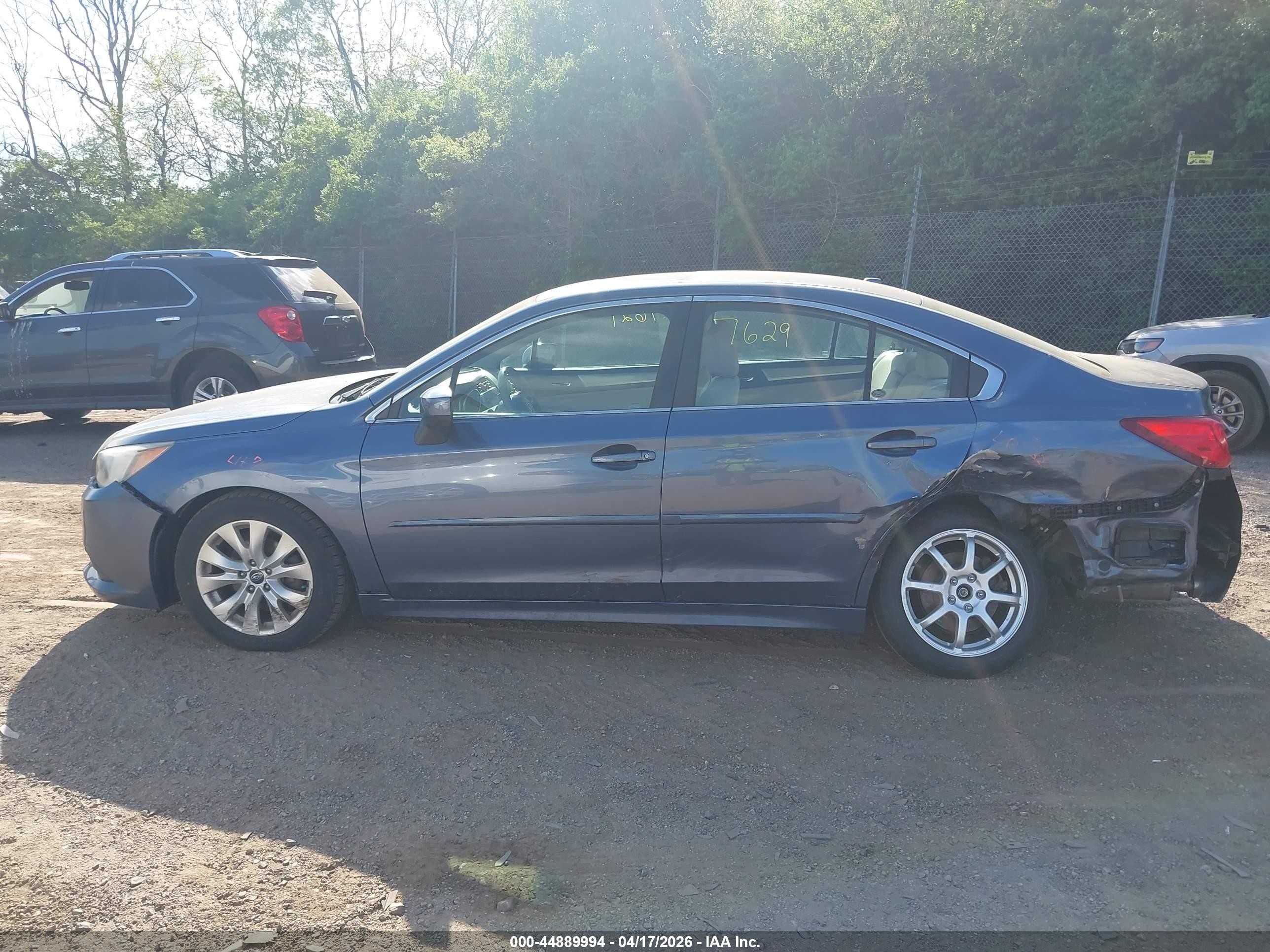 2015 Subaru Legacy 2.5i Premium Blue vin: 4S3BNAE65F3074017