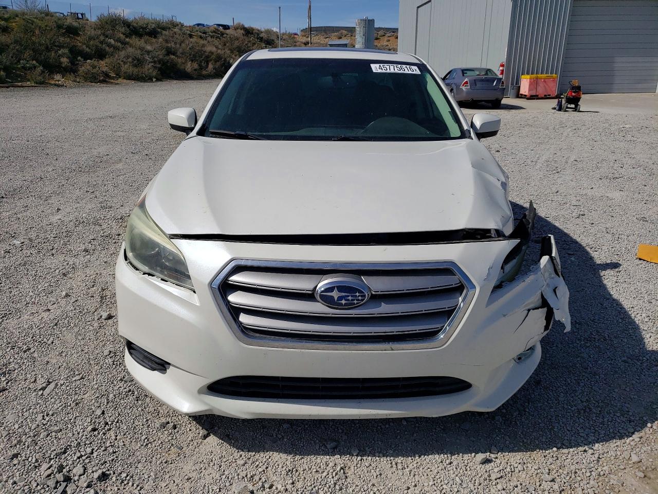 2015 Subaru Legacy 2.5i Premium White vin: 4S3BNAE68F3034000