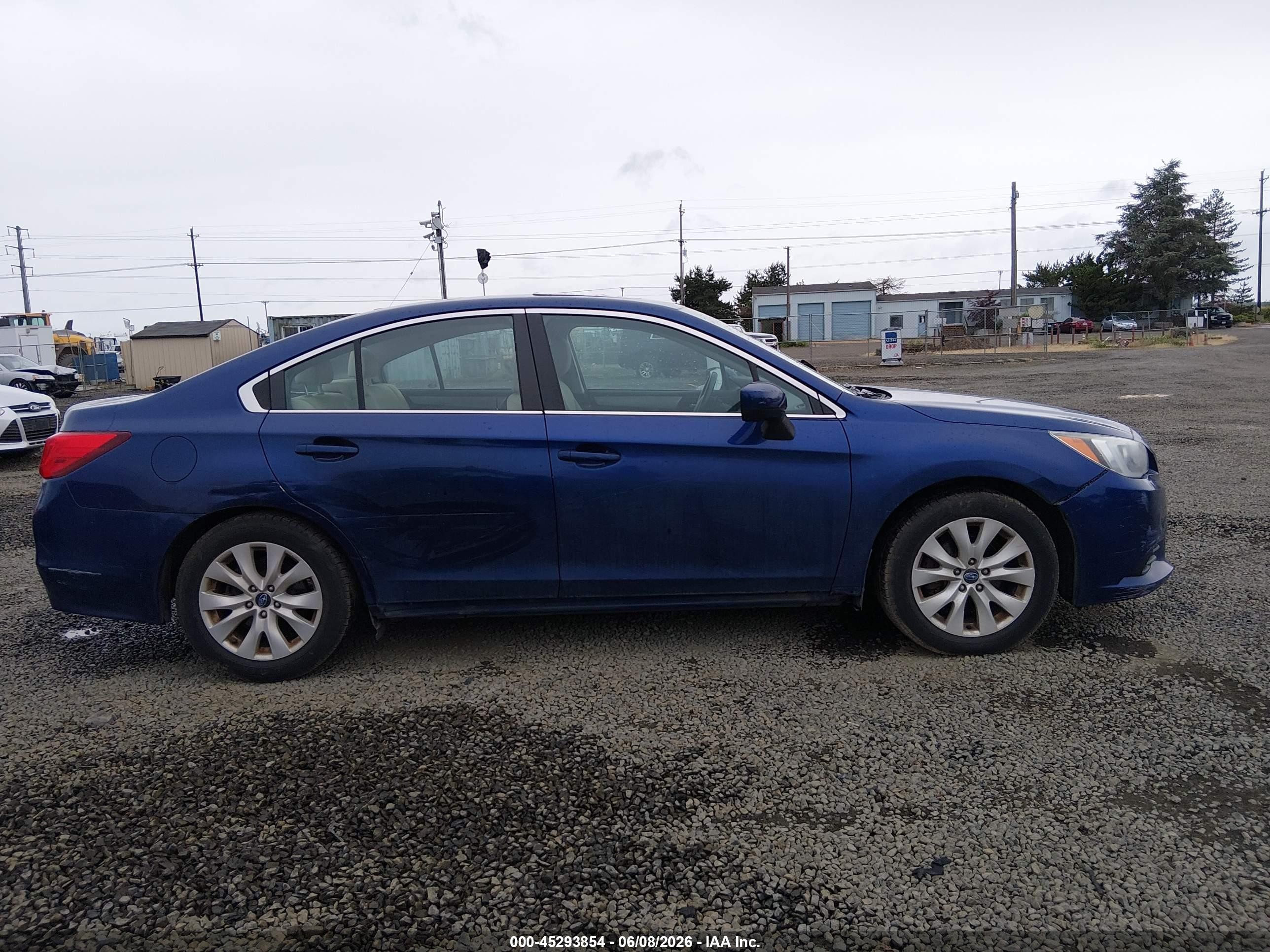 2015 Subaru Legacy 2.5i Premium Синий vin: 4S3BNAE68F3068227