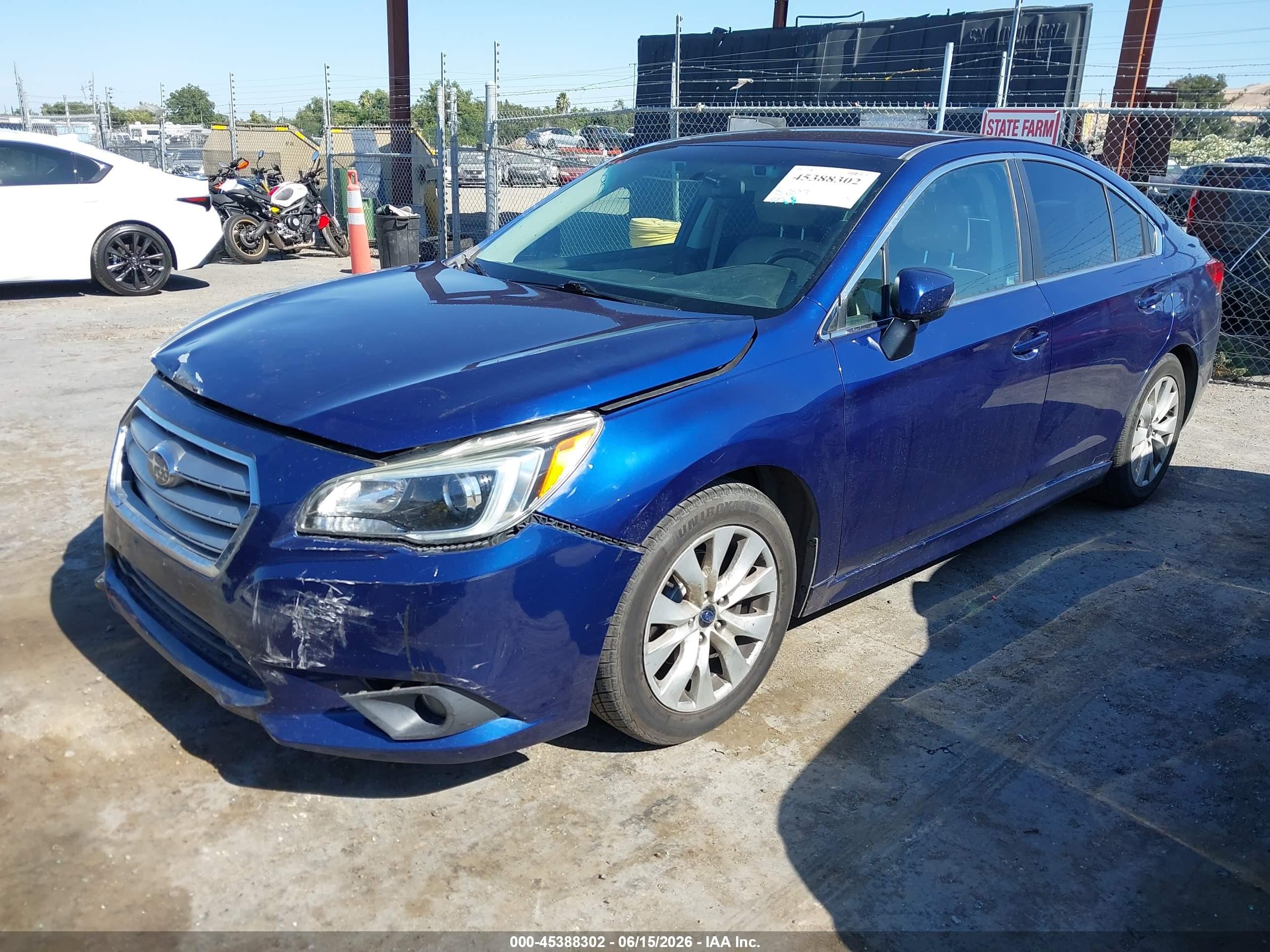2015 Subaru Legacy 2.5i Premium Blue vin: 4S3BNAF60F3069452
