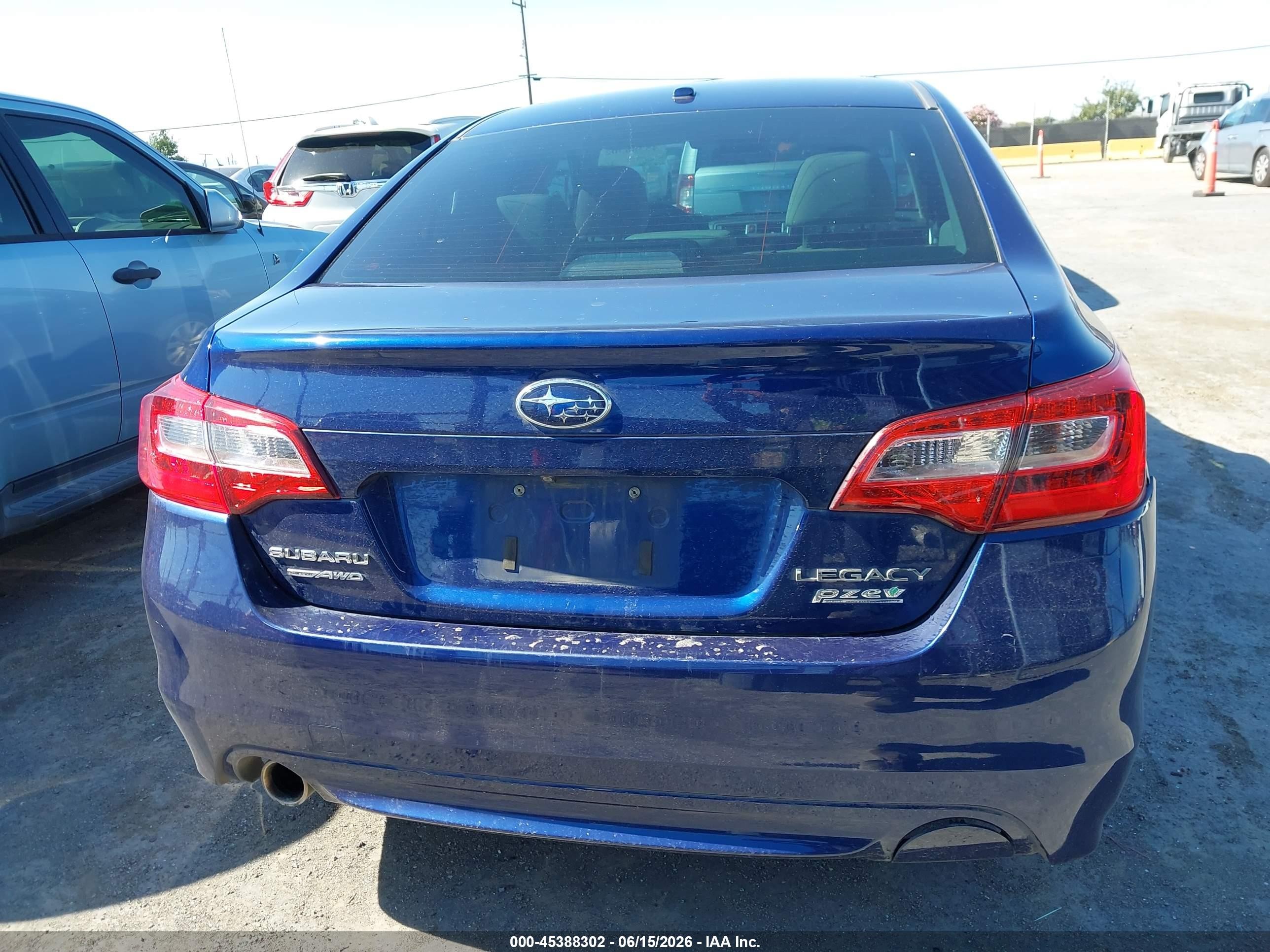 2015 Subaru Legacy 2.5i Premium Blue vin: 4S3BNAF60F3069452