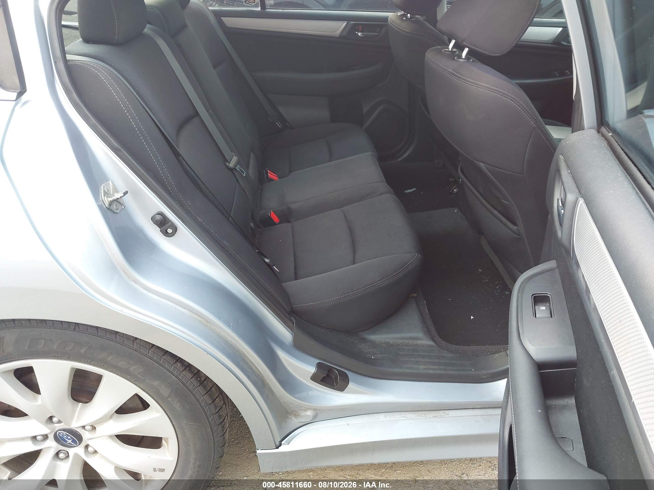 2015 Subaru Legacy 2.5i Premium Silver vin: 4S3BNAF61F3046178