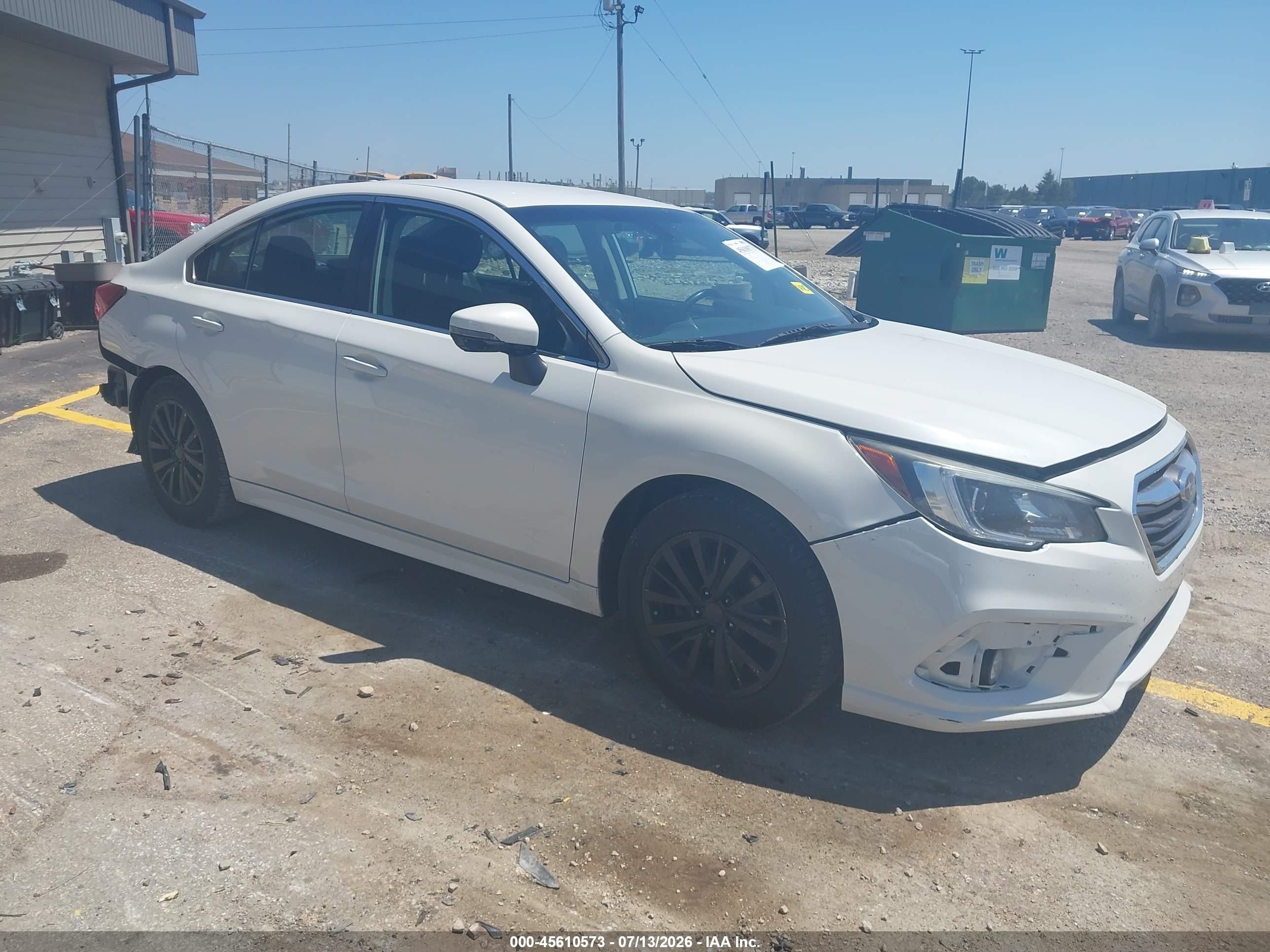 2019 Subaru Legacy 2.5i Premium White vin: 4S3BNAF61K3037832