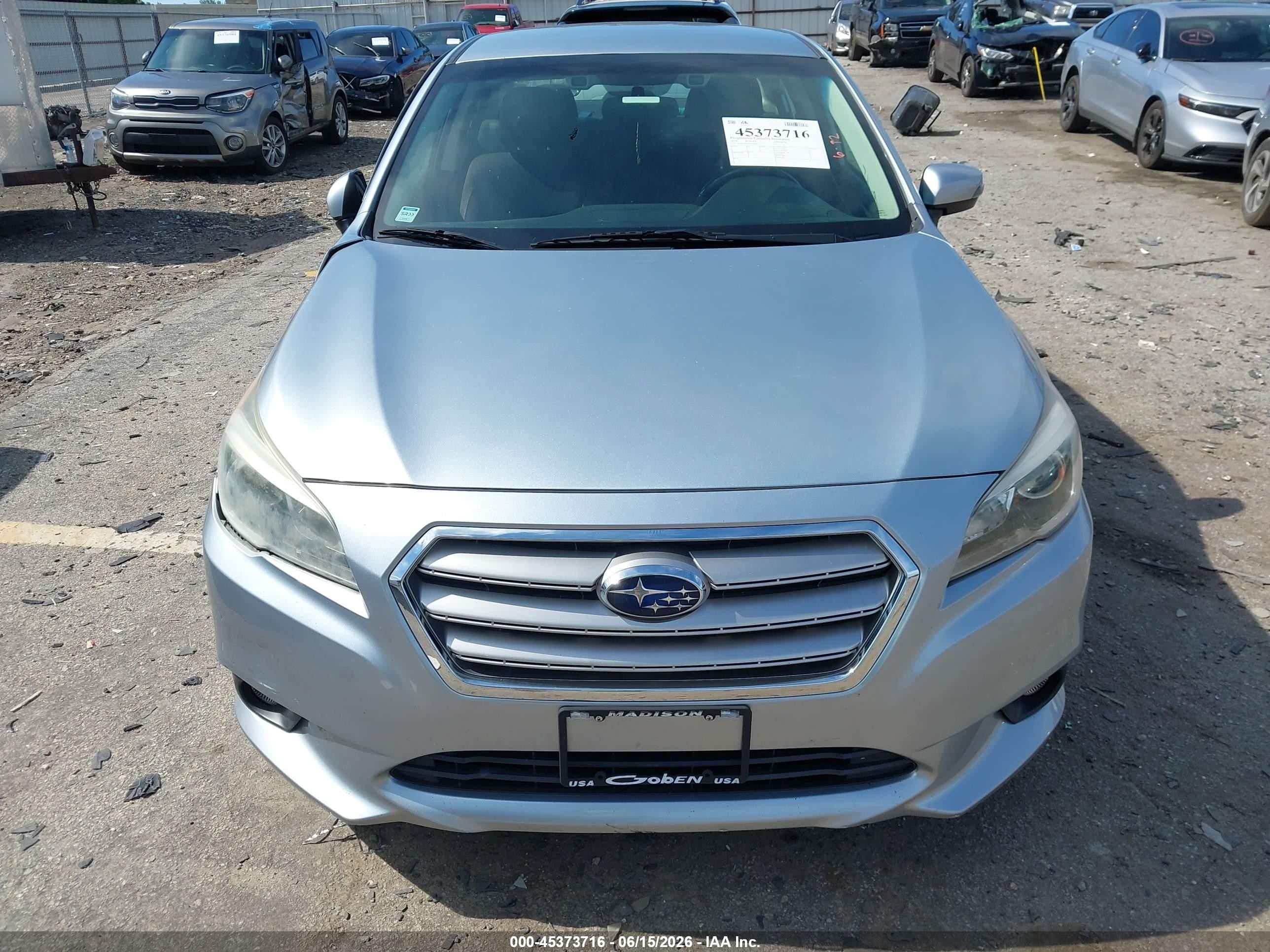2016 Subaru Legacy 2.5i Premium Серебряный vin: 4S3BNAF64G3032602