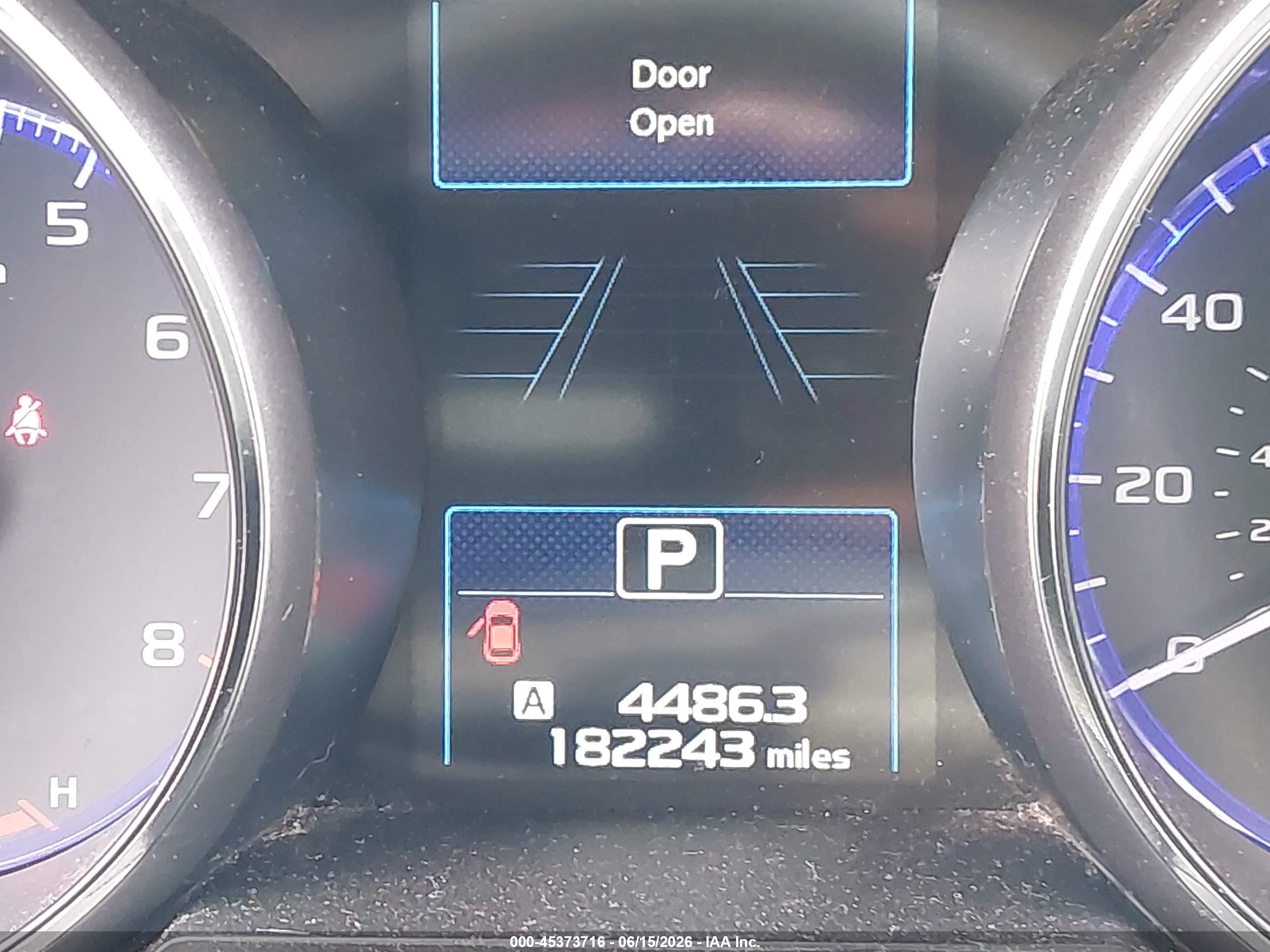 2016 Subaru Legacy 2.5i Premium Серебряный vin: 4S3BNAF64G3032602