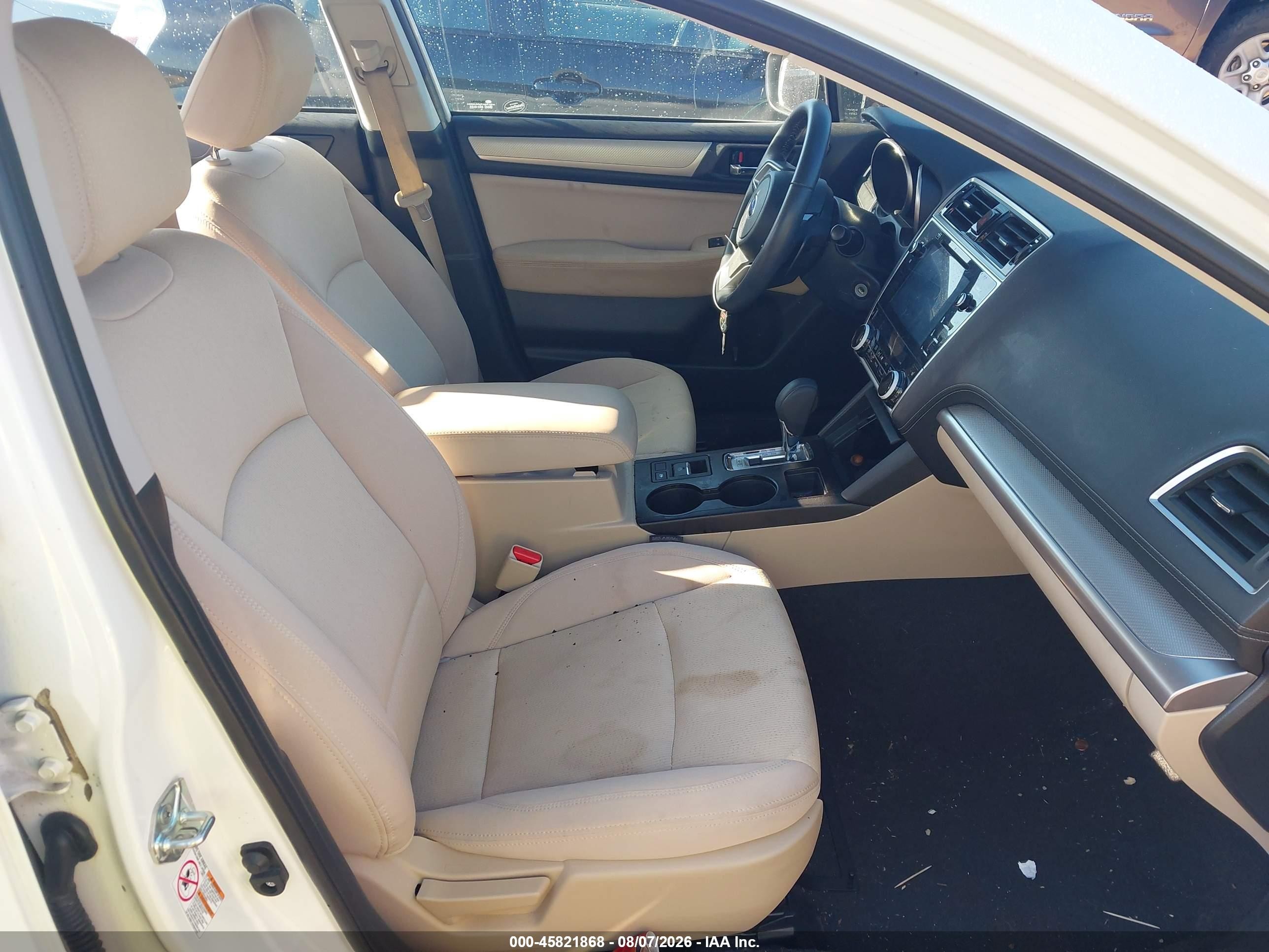 2018 Subaru Legacy 2.5i Premium White vin: 4S3BNAF64J3004838