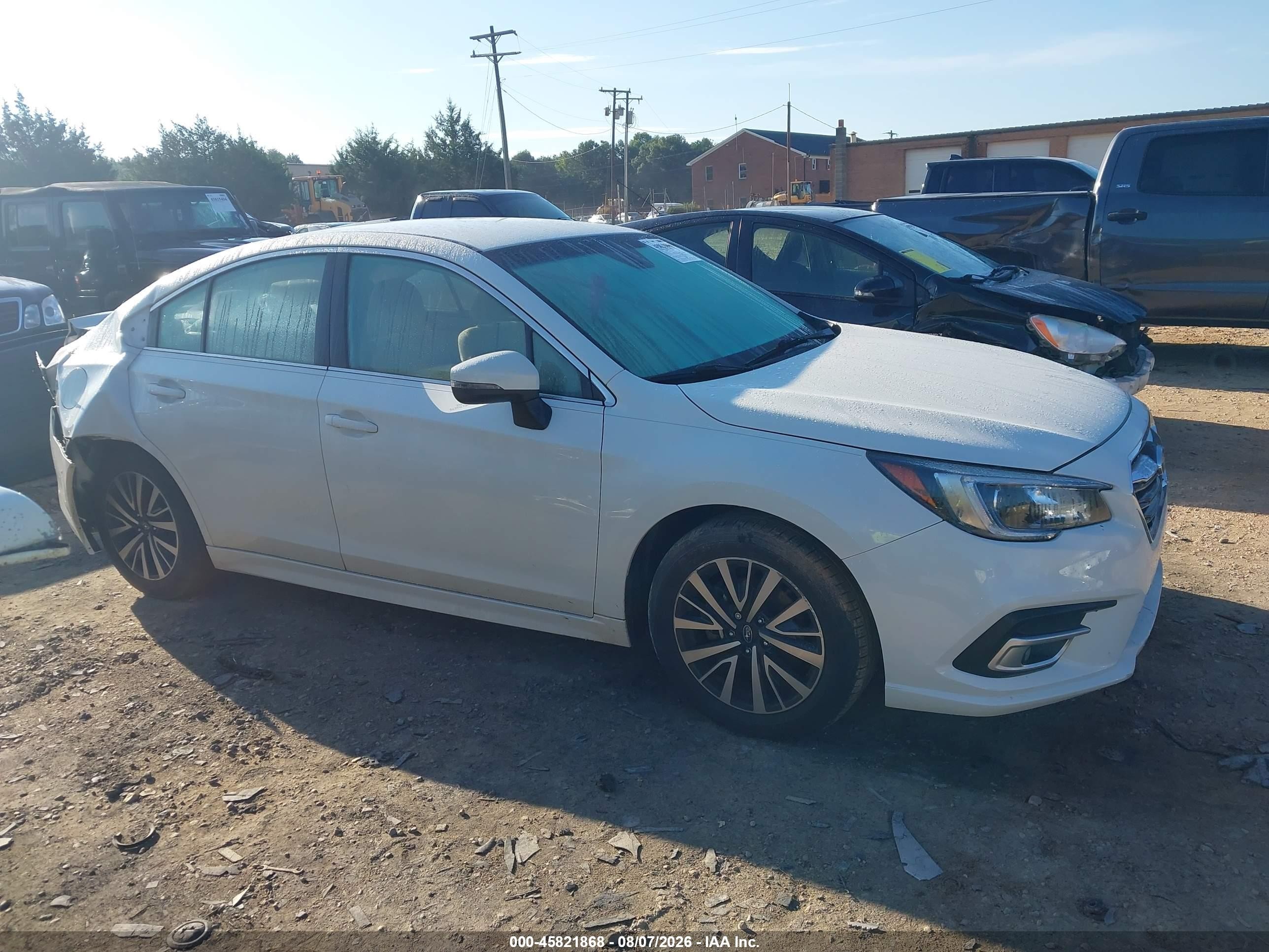 2018 Subaru Legacy 2.5i Premium White vin: 4S3BNAF64J3004838