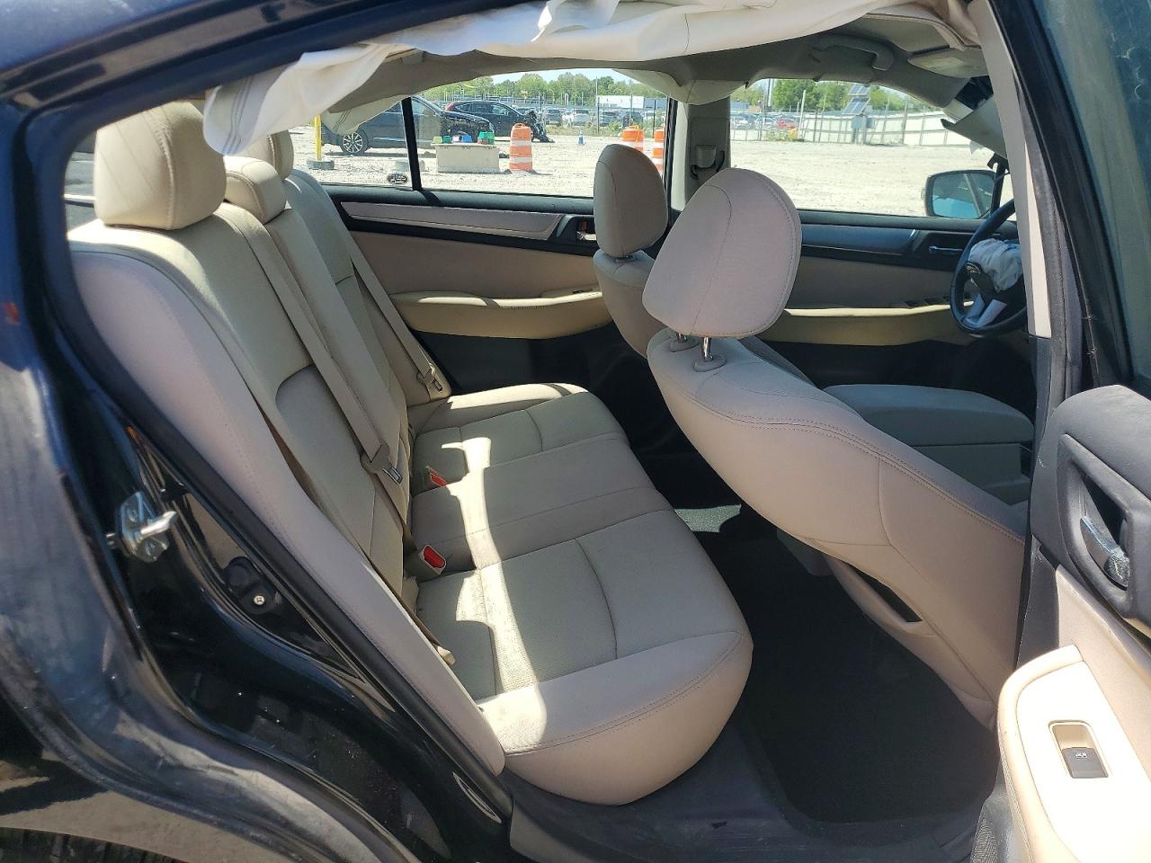 2015 Subaru Legacy 2.5i Premium Черный vin: 4S3BNAF65F3038455