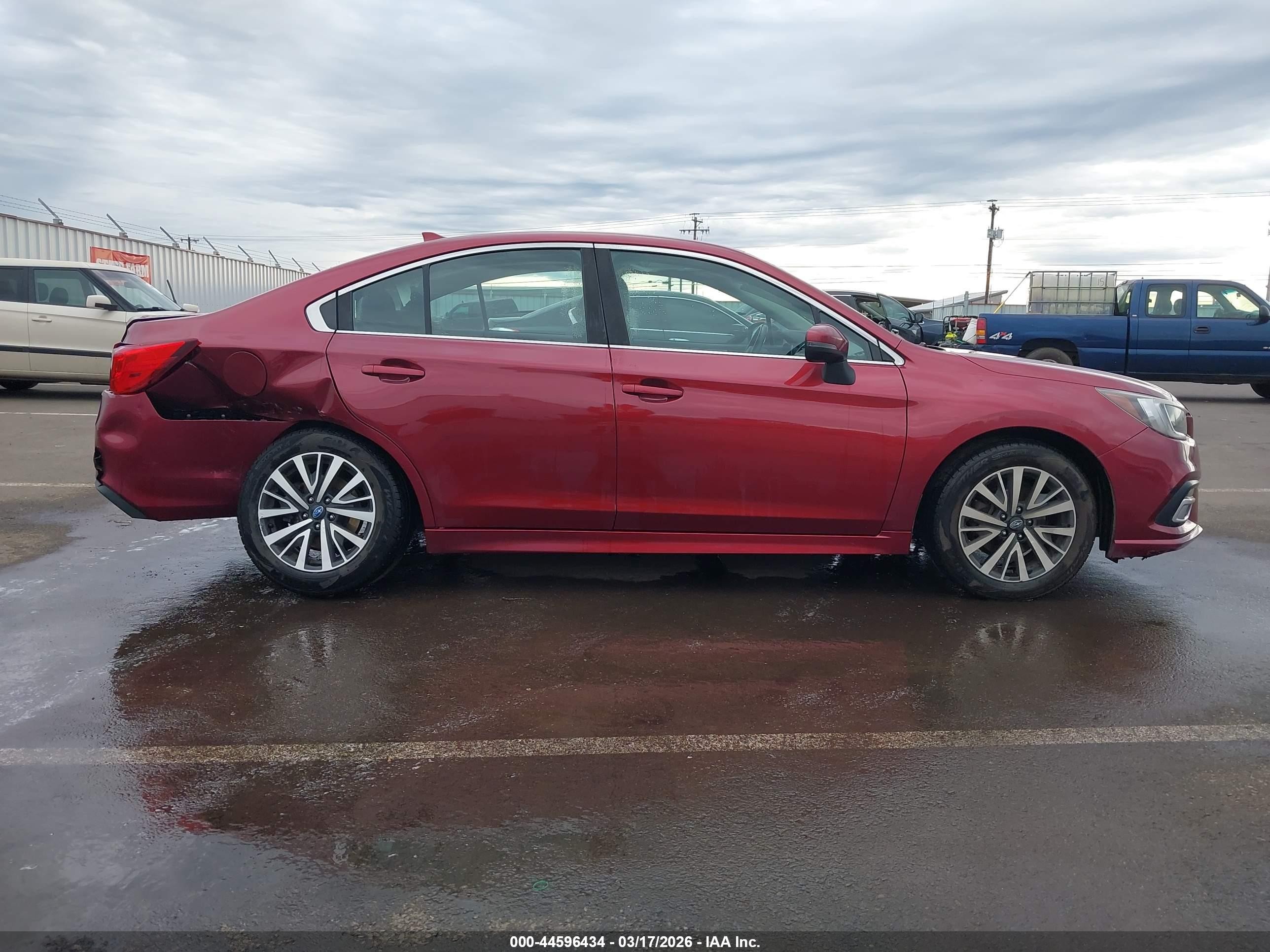 2018 Subaru Legacy 2.5i Premium Red vin: 4S3BNAF65J3045690