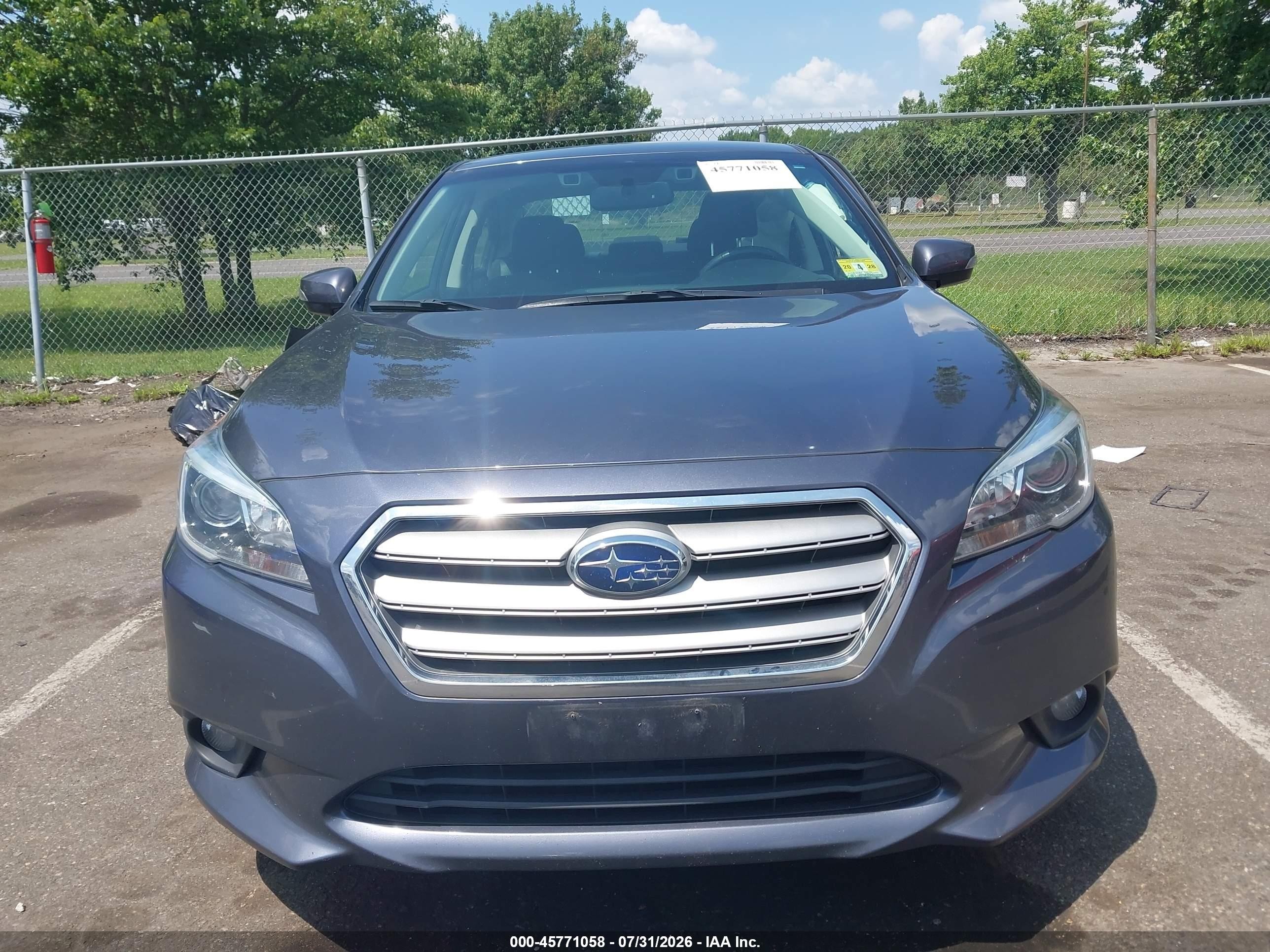 2015 Subaru Legacy 2.5i Premium Gray vin: 4S3BNAF66F3054616