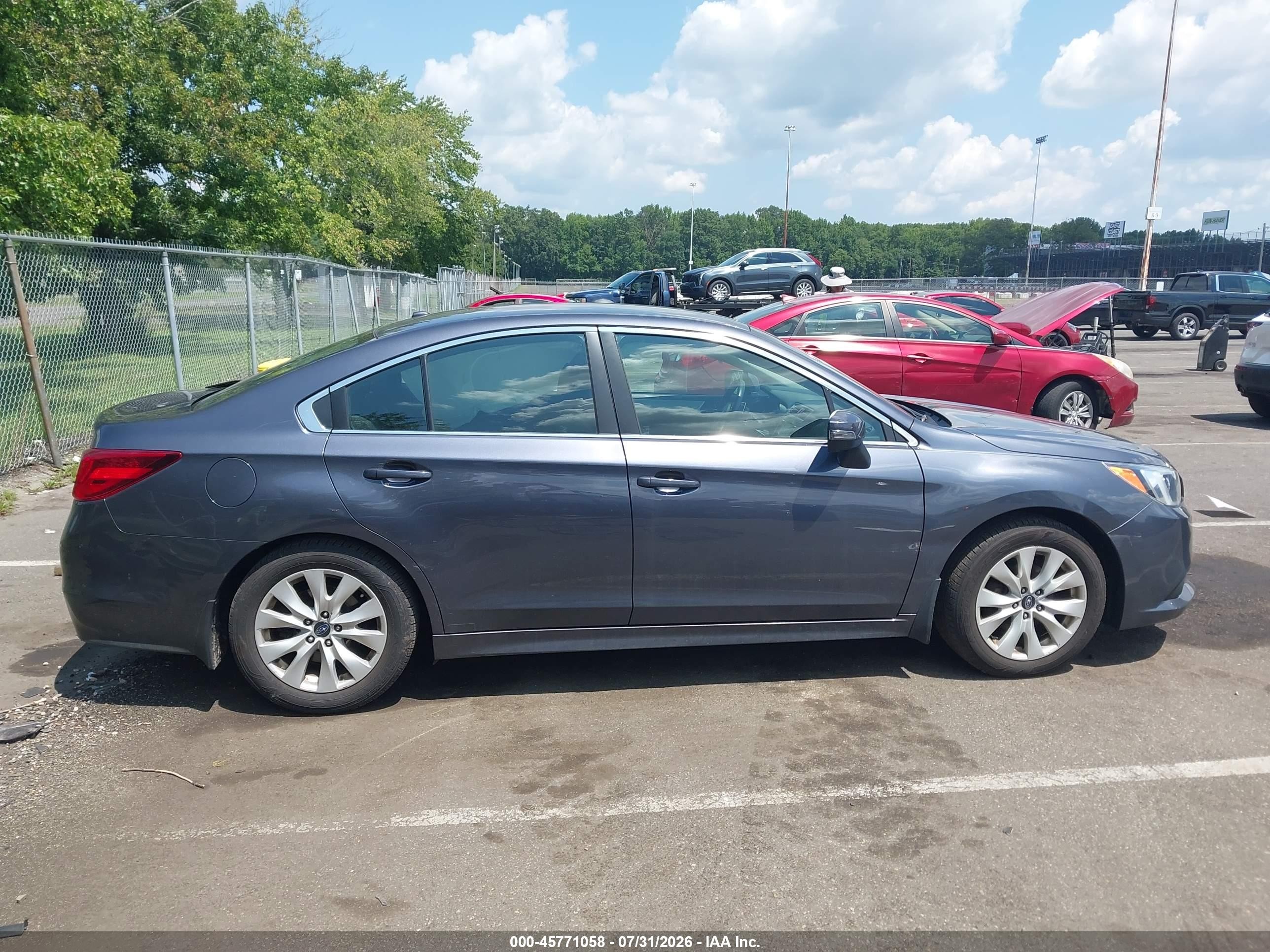 2015 Subaru Legacy 2.5i Premium Gray vin: 4S3BNAF66F3054616