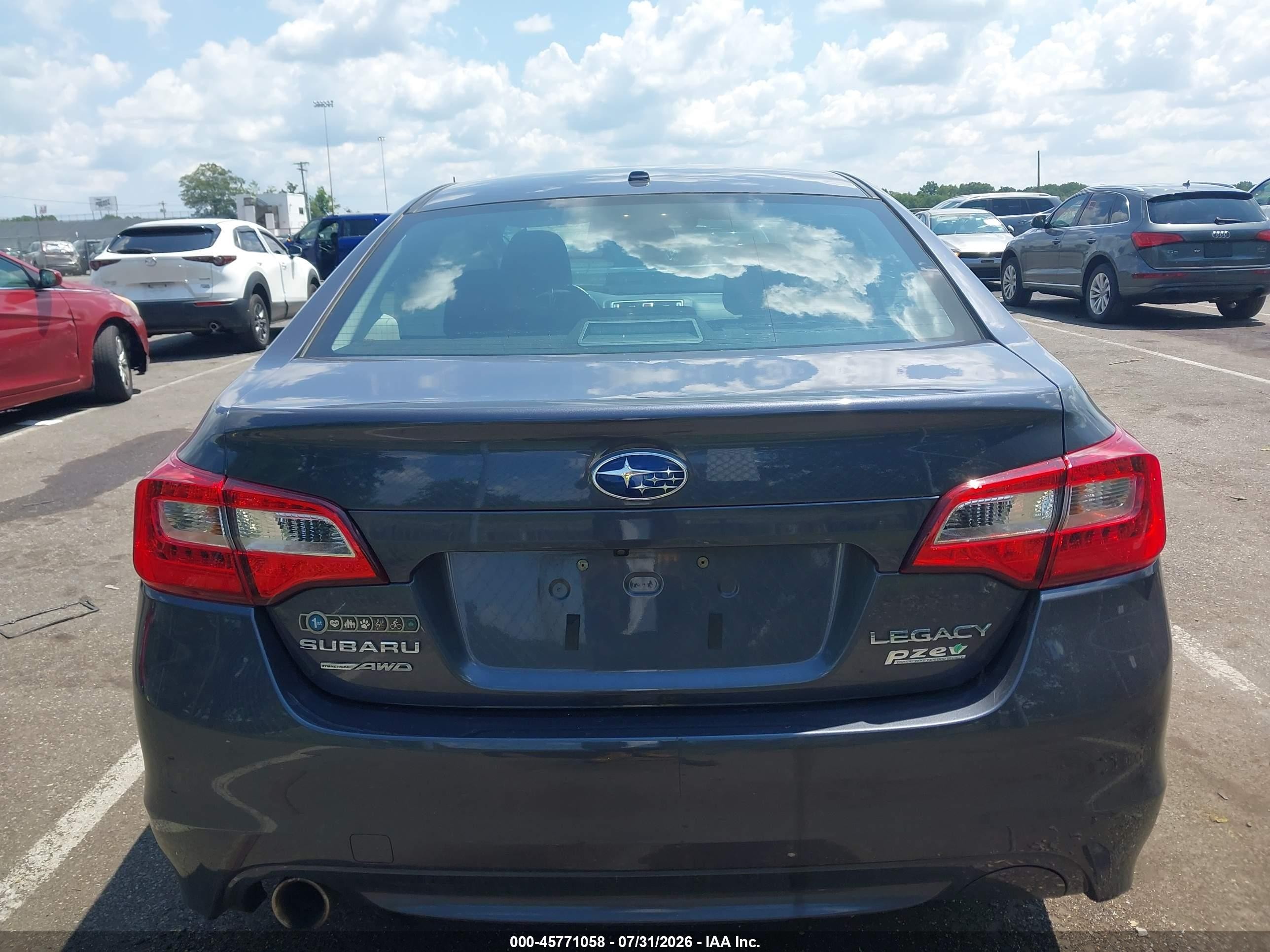 2015 Subaru Legacy 2.5i Premium Gray vin: 4S3BNAF66F3054616
