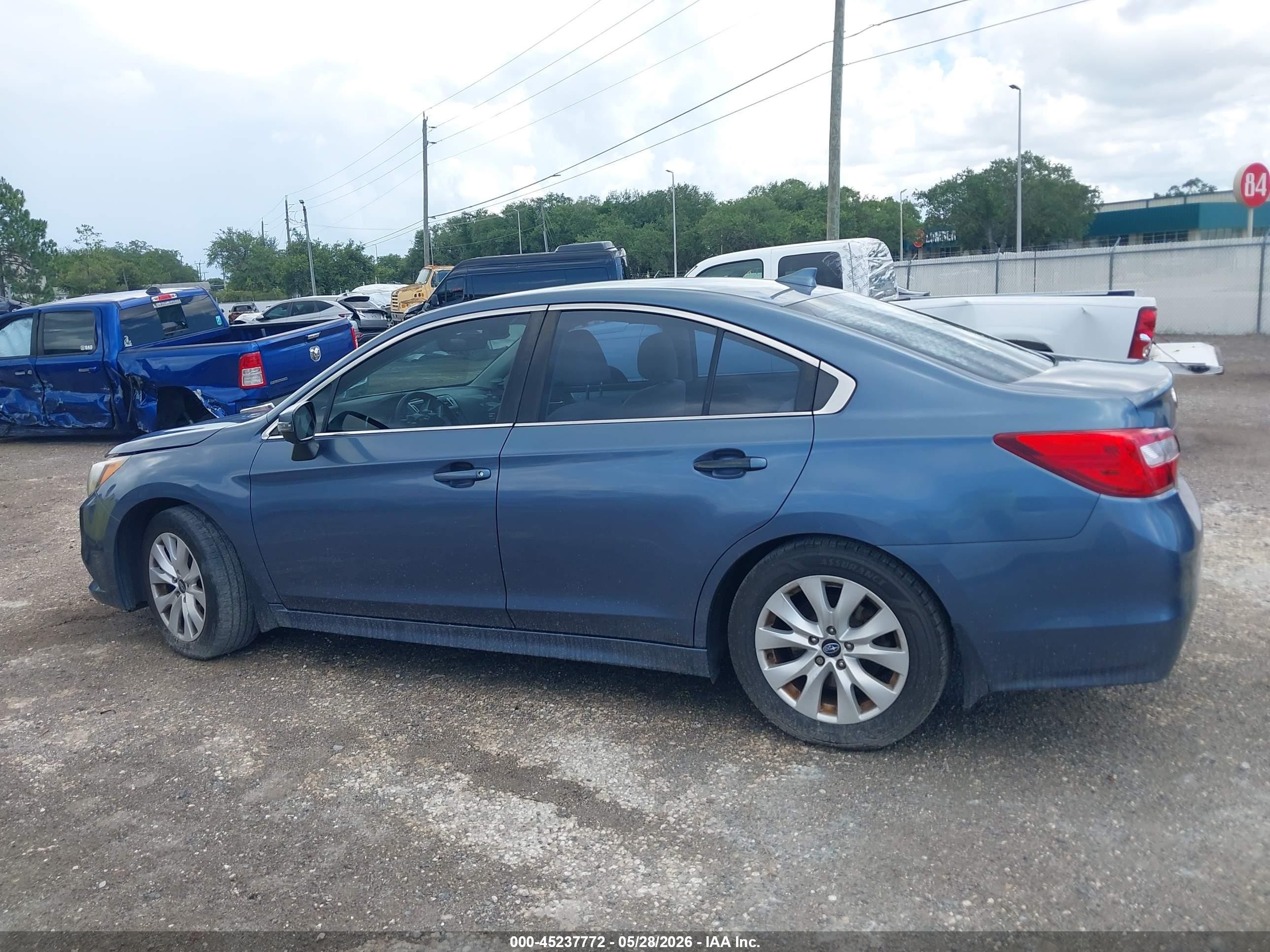 2017 Subaru Legacy 2.5i Premium Blue vin: 4S3BNAF66H3053422