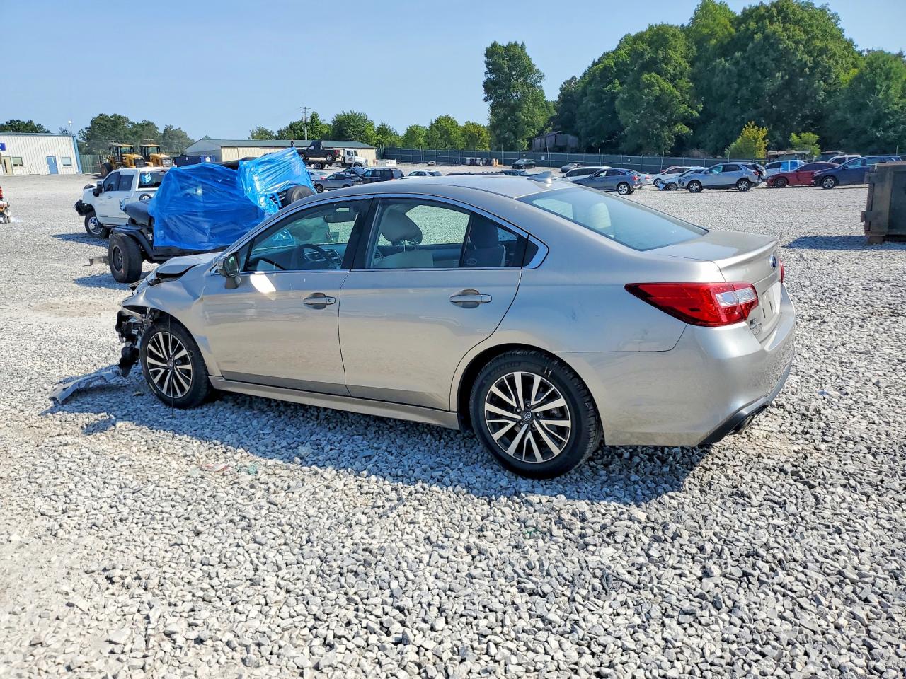 2019 Subaru Legacy 2.5i Premium Бежевый vin: 4S3BNAF67K3031811