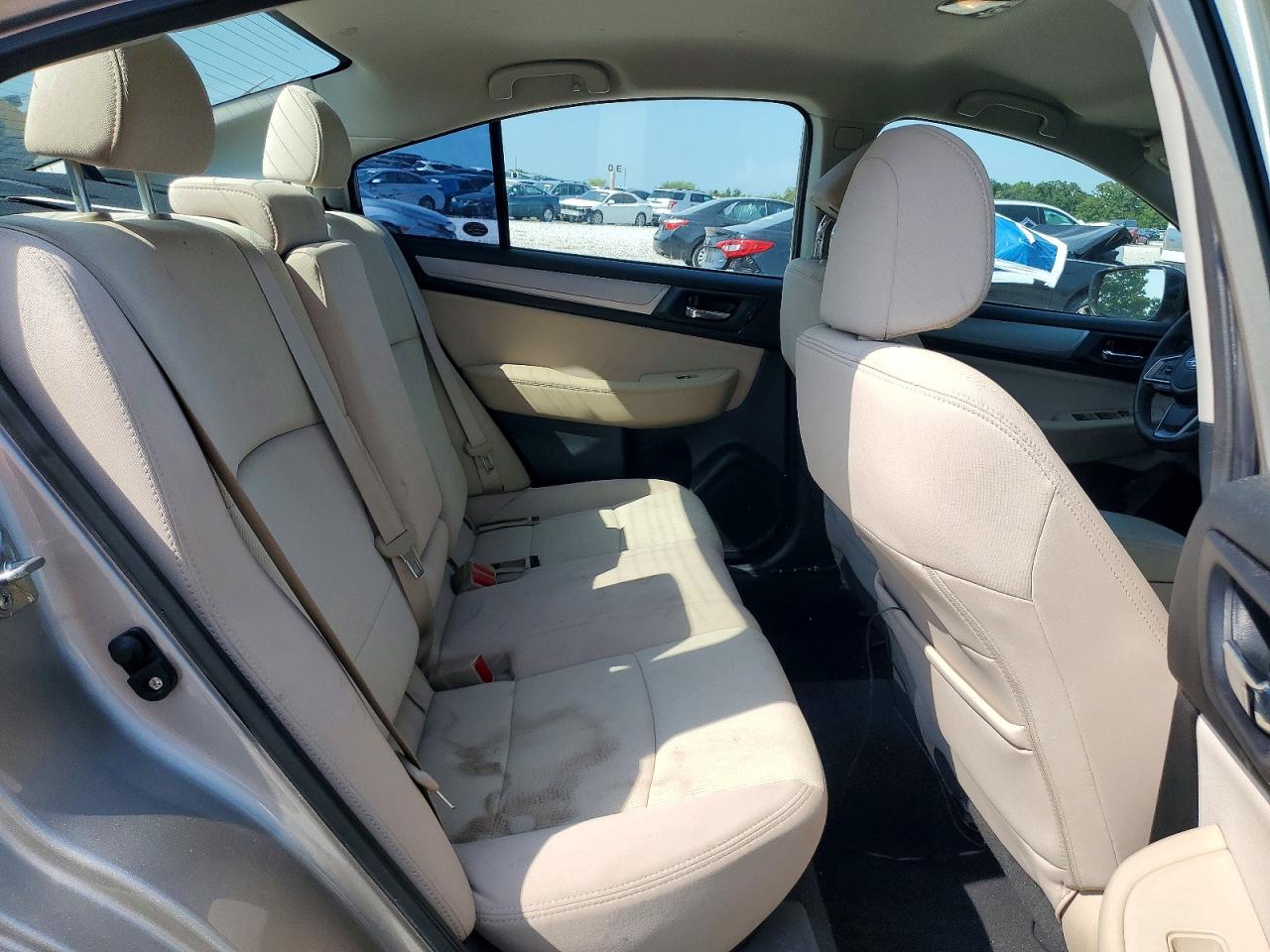 2019 Subaru Legacy 2.5i Premium Бежевый vin: 4S3BNAF67K3031811