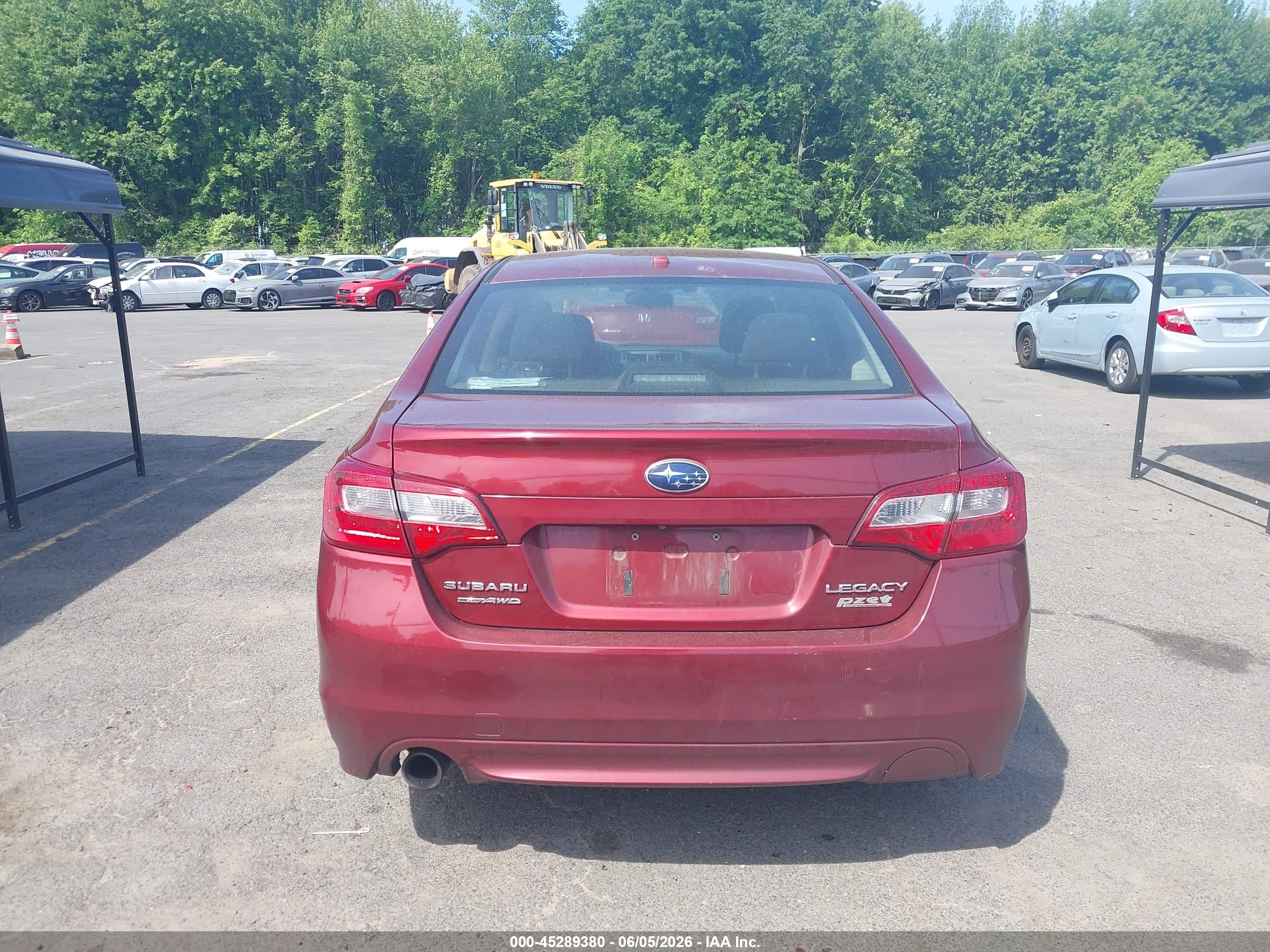 2015 Subaru Legacy 2.5i Premium Red vin: 4S3BNAF68F3016675