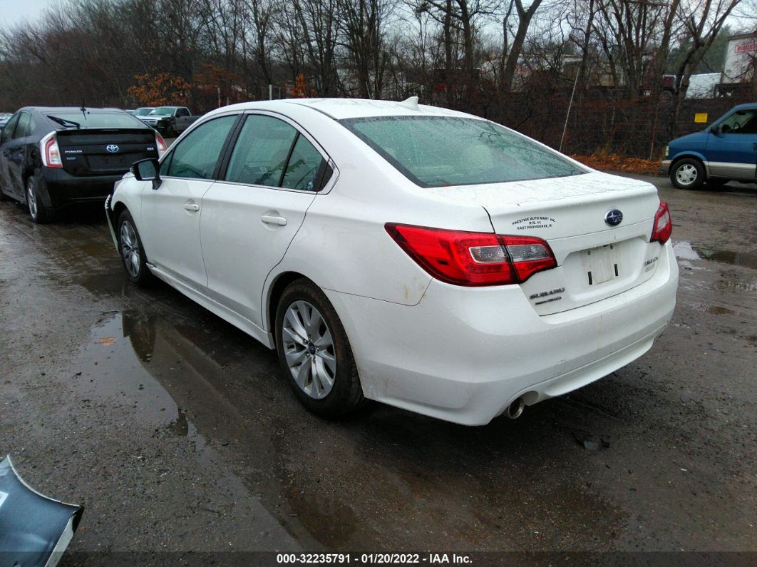 2017 Subaru Legacy Premium Белый vin: 4S3BNAF68H3022768