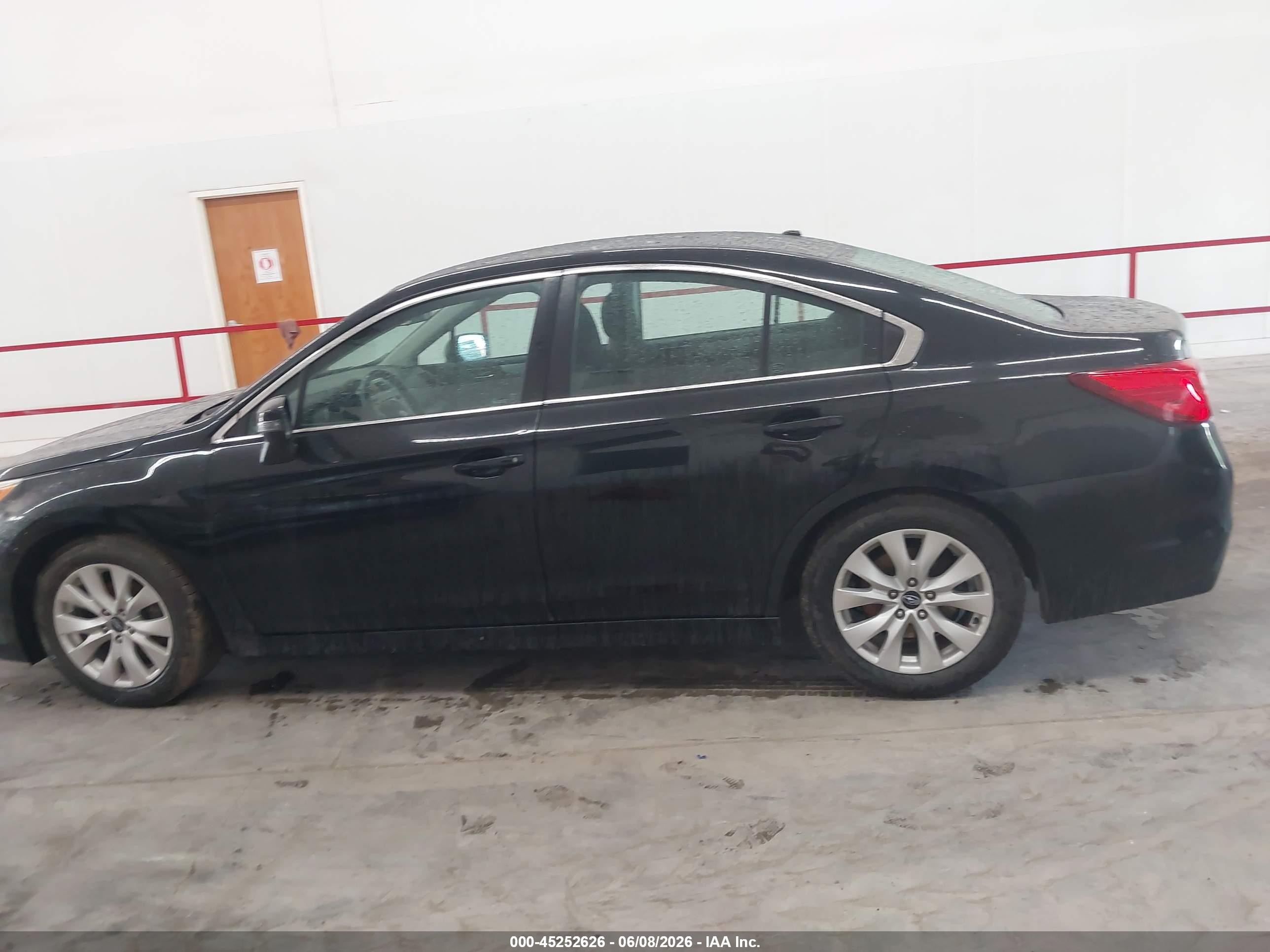 2015 Subaru Legacy 2.5i Premium Black vin: 4S3BNAF69F3028978